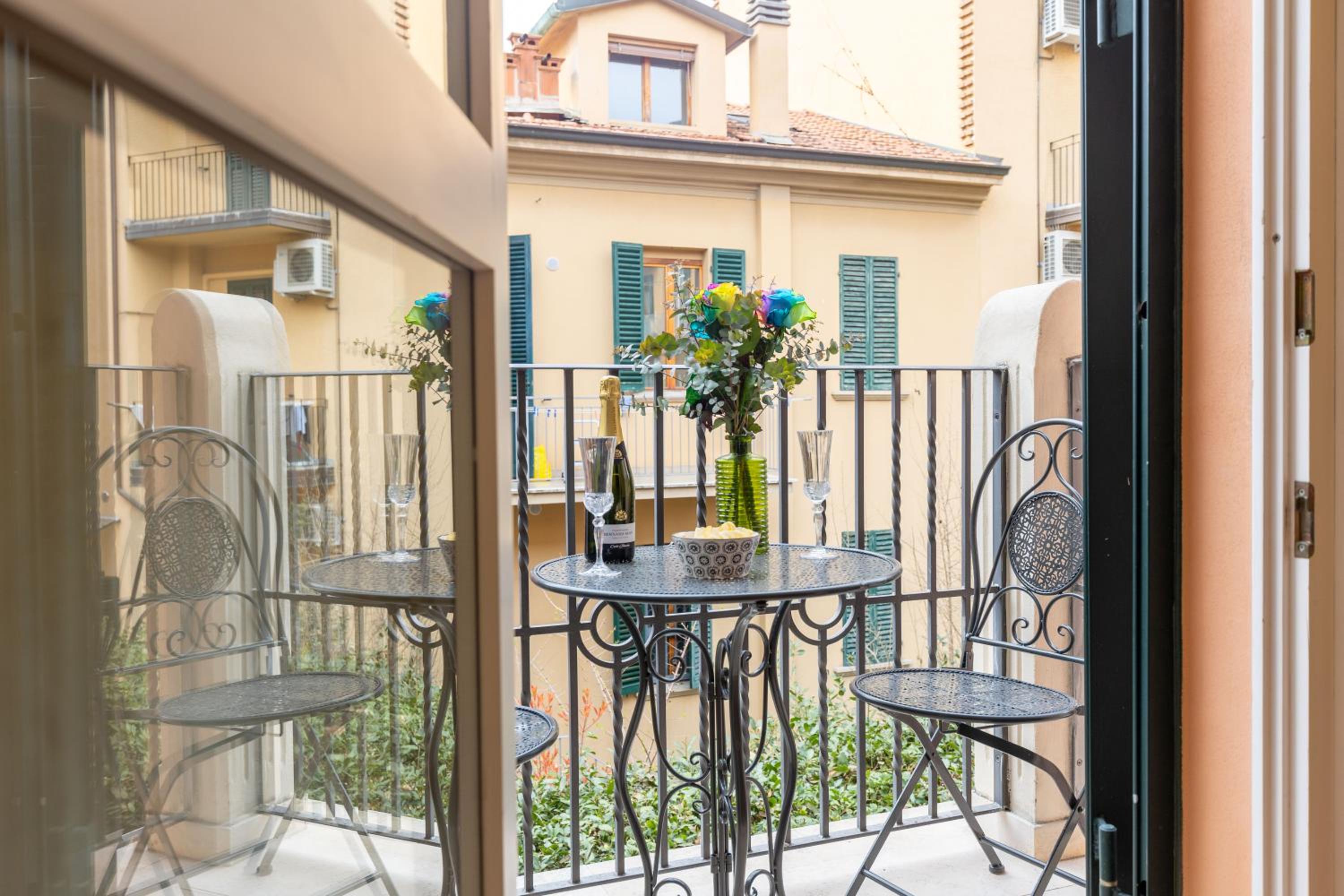 Apartment with Balcony