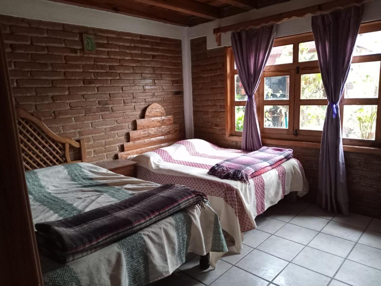 One-Bedroom Apartment - Photo 1