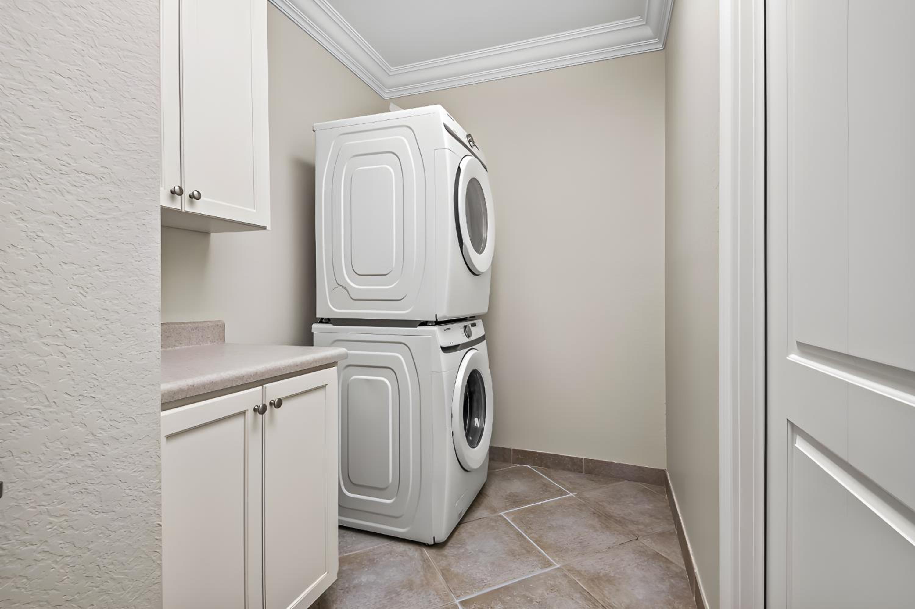 Two-Bedroom Deluxe Apartment
