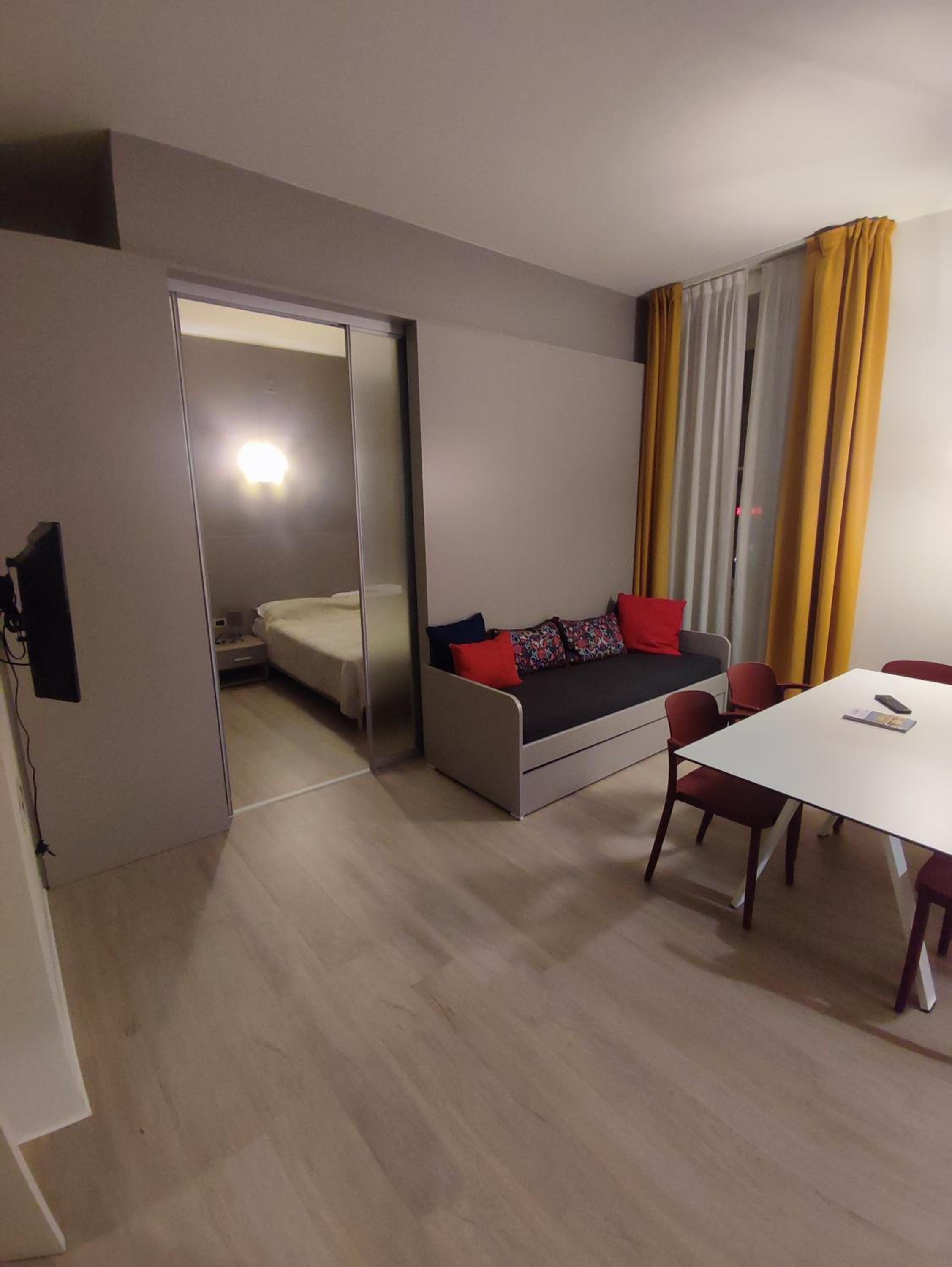 Two-Bedroom Studio Apartment - Photo 1