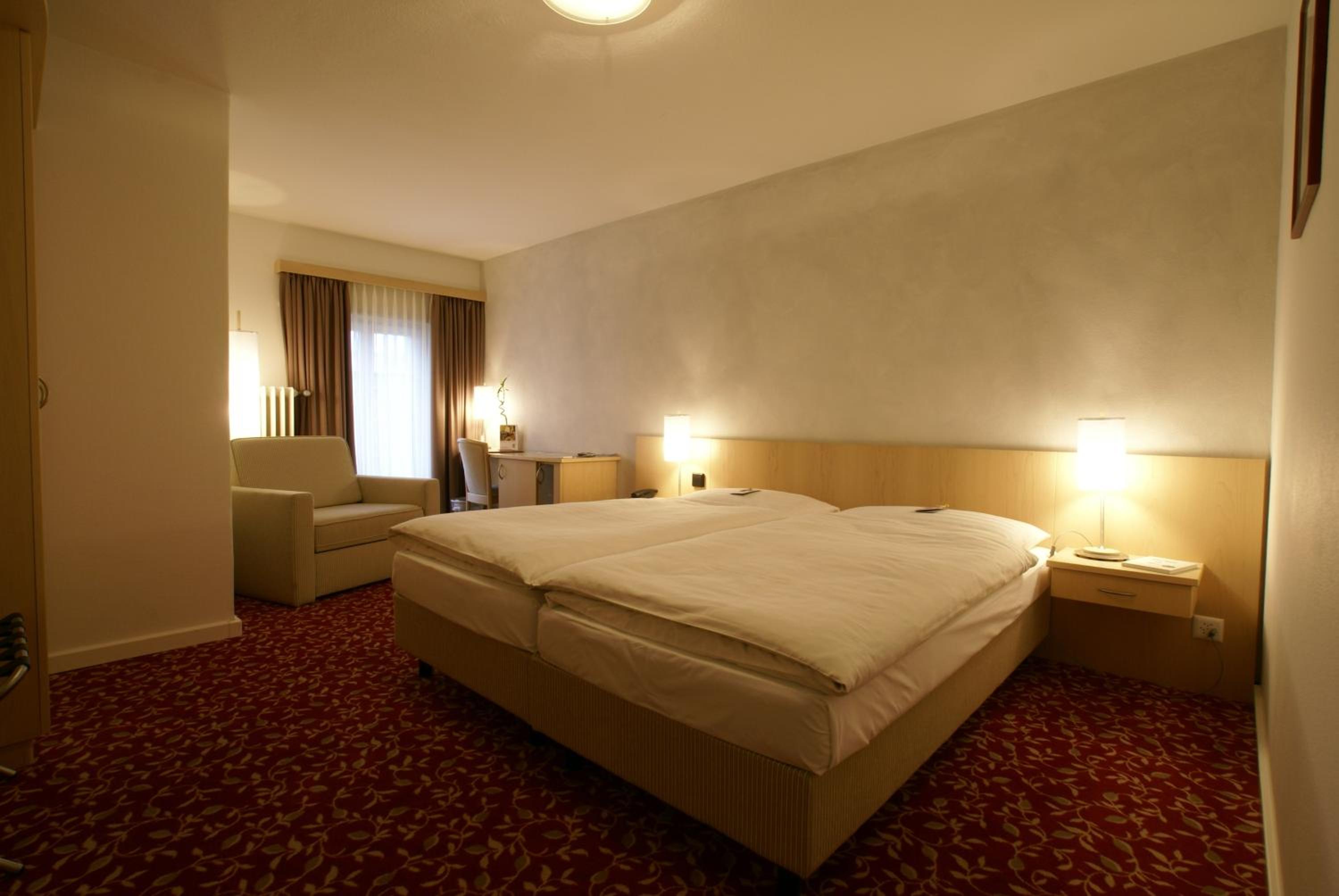 Comfort Double or Grand Lit Room - Photo 6