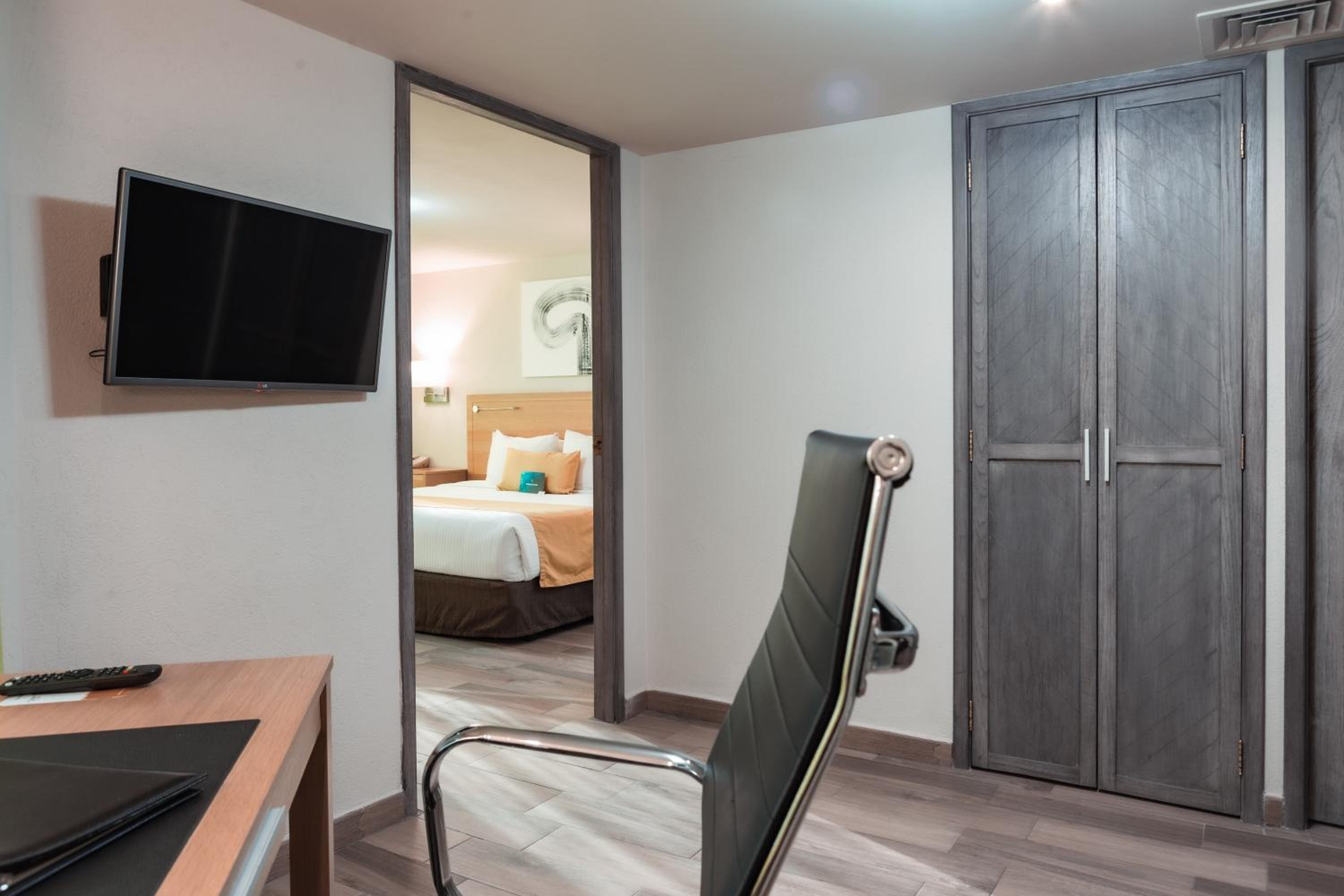 Junior Suite - Photo 2