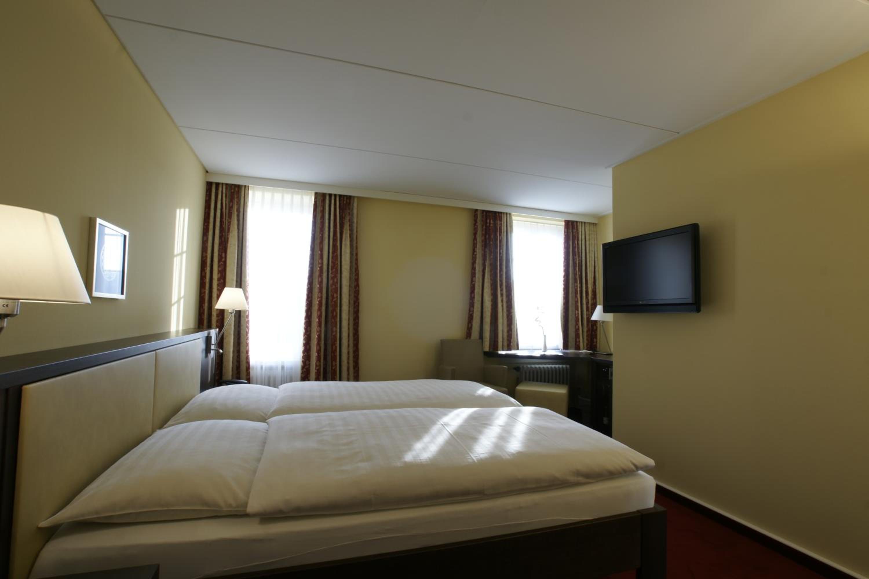 Comfort Double or Grand Lit Room - Photo 1