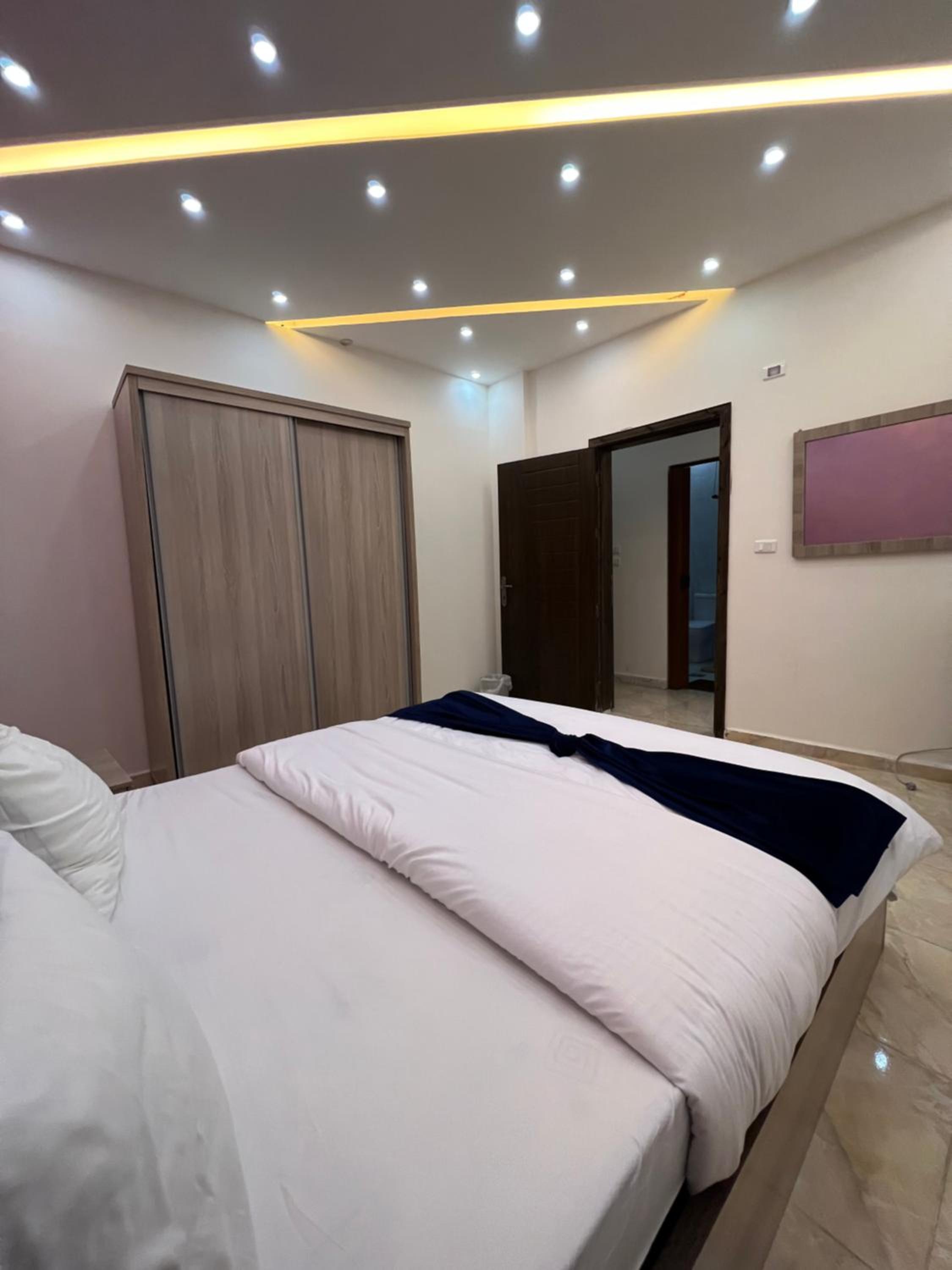 King Room with Balcony photo 2