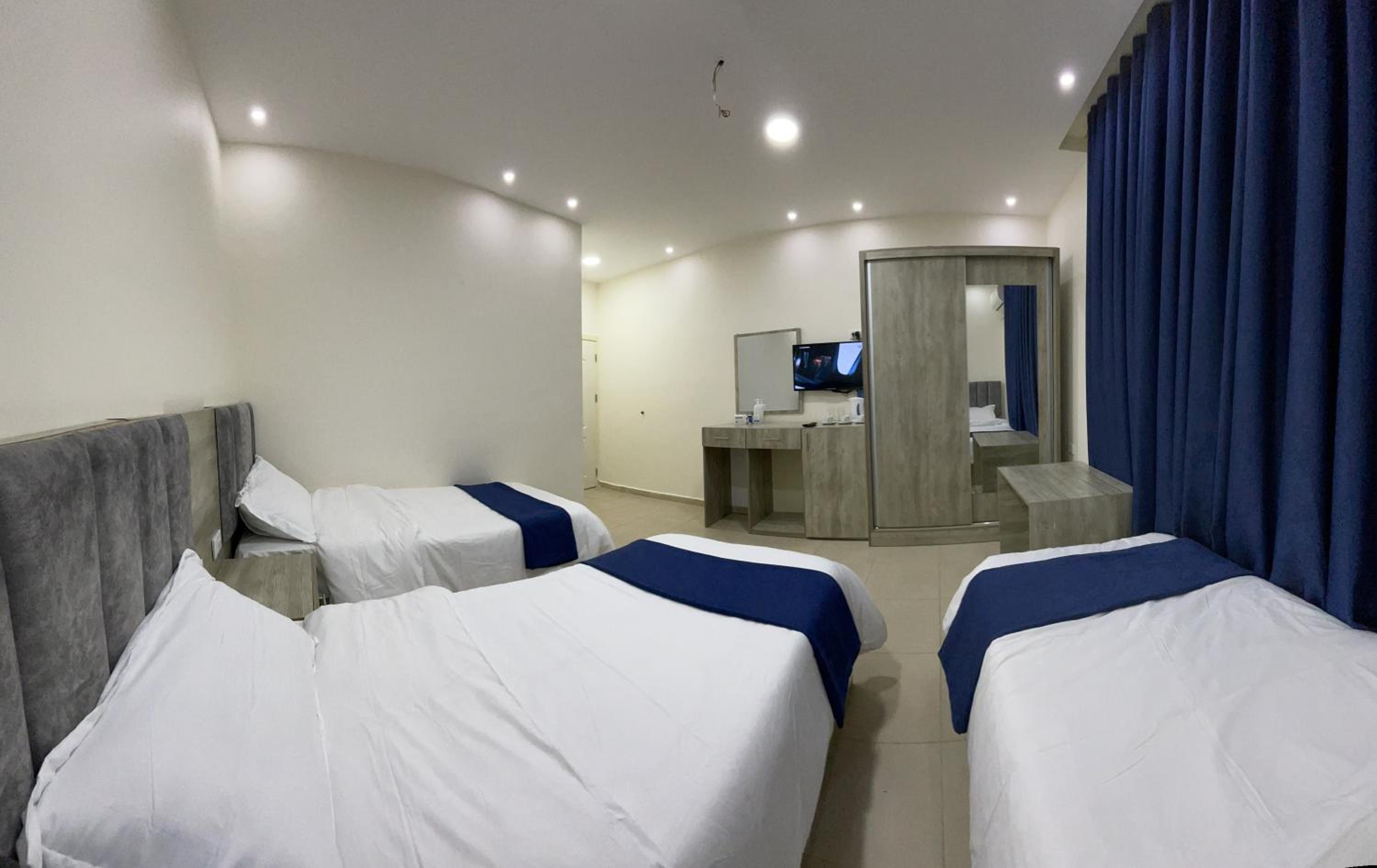 Superior Triple Room photo 1
