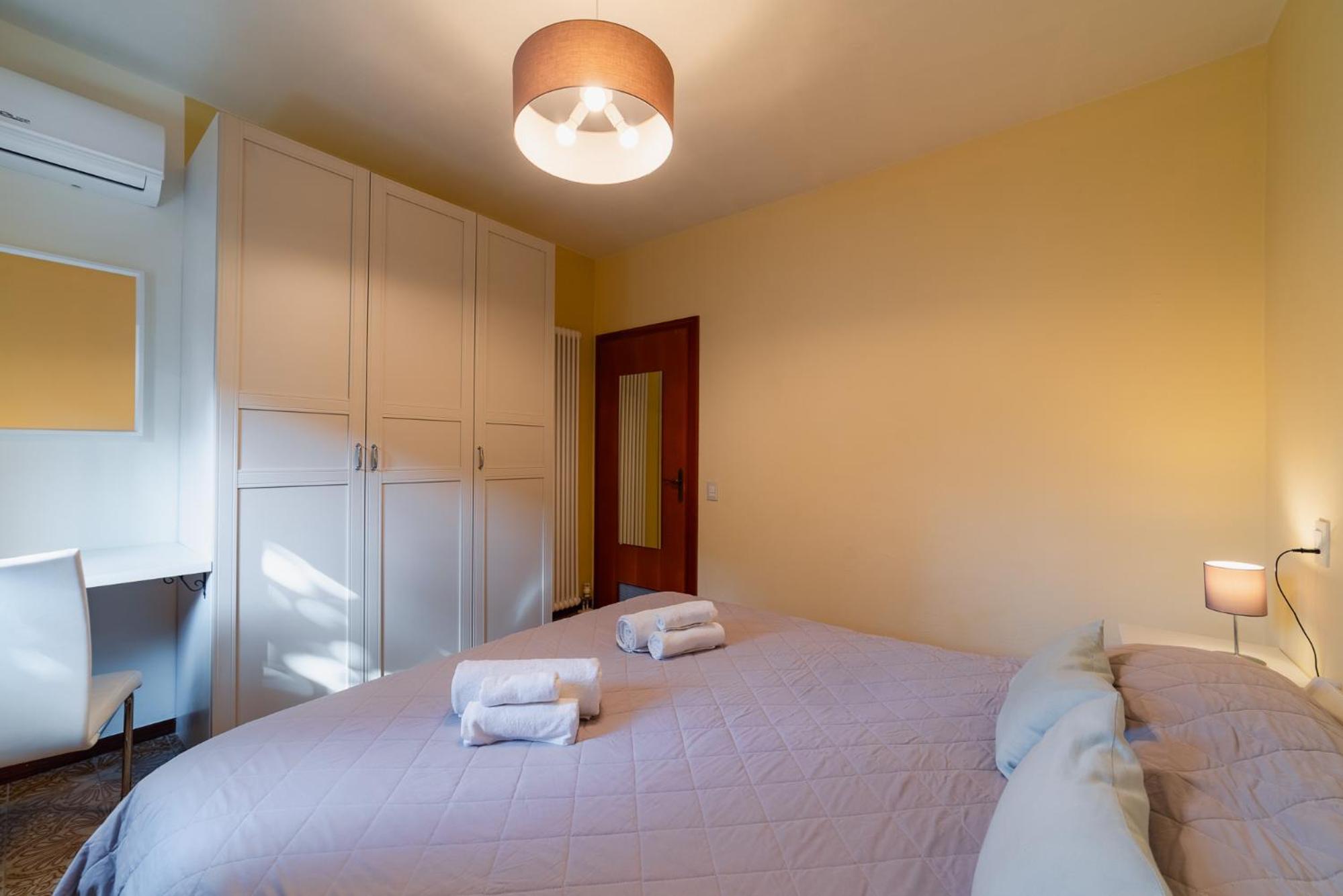 Four-Bedroom House photo 1