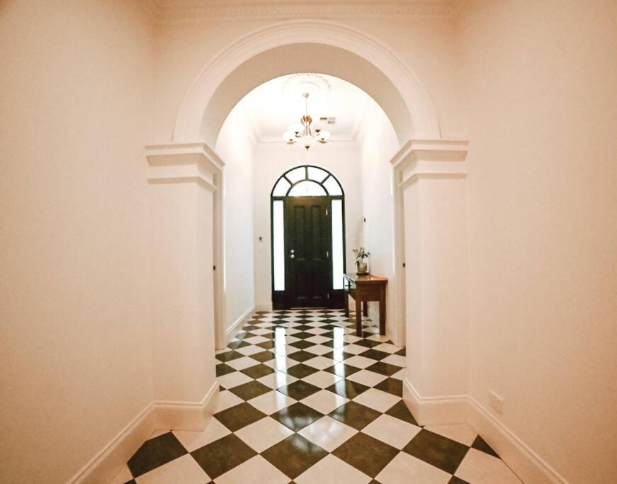 Villa photo 1