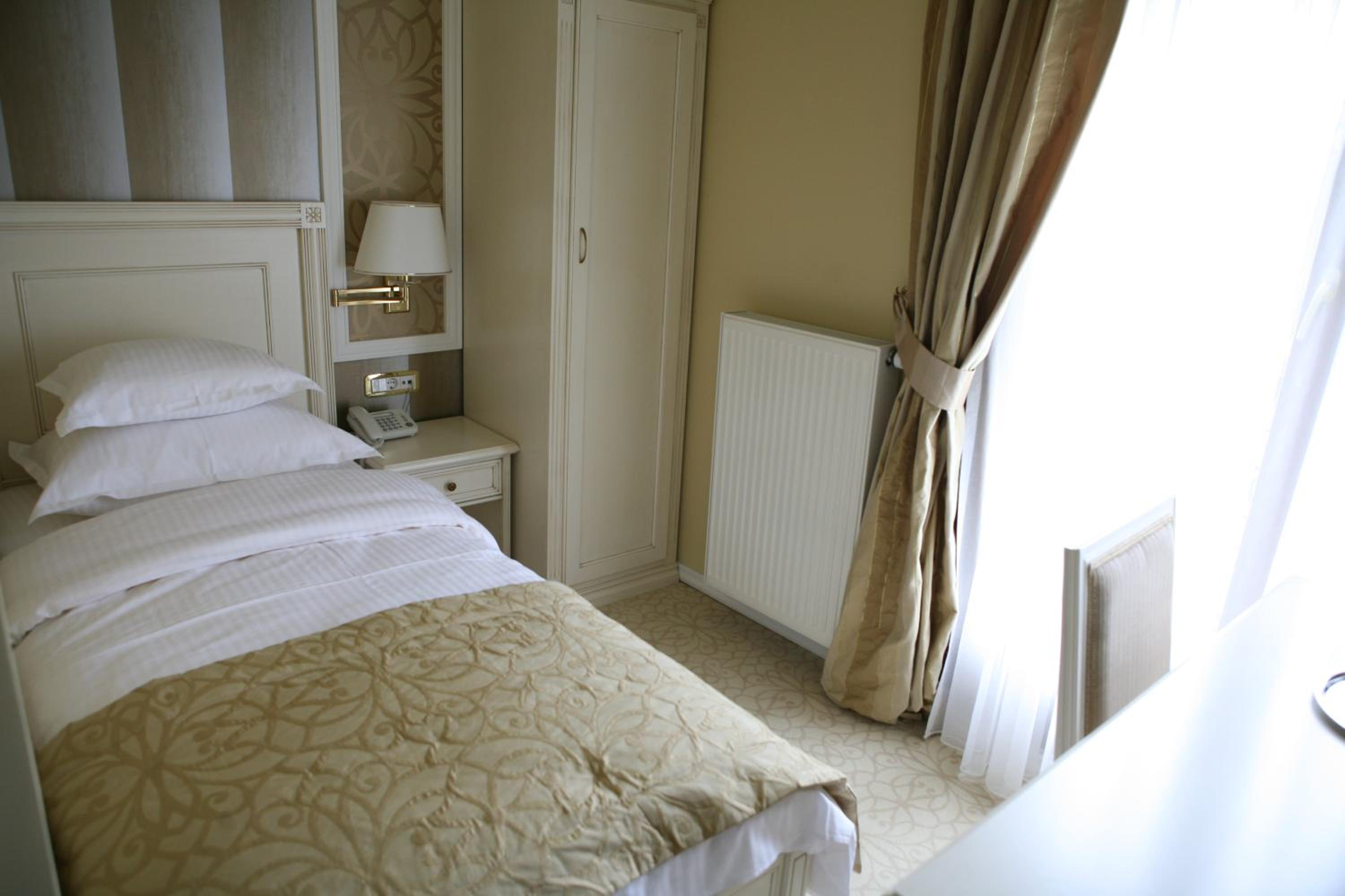 Single Room photo 1