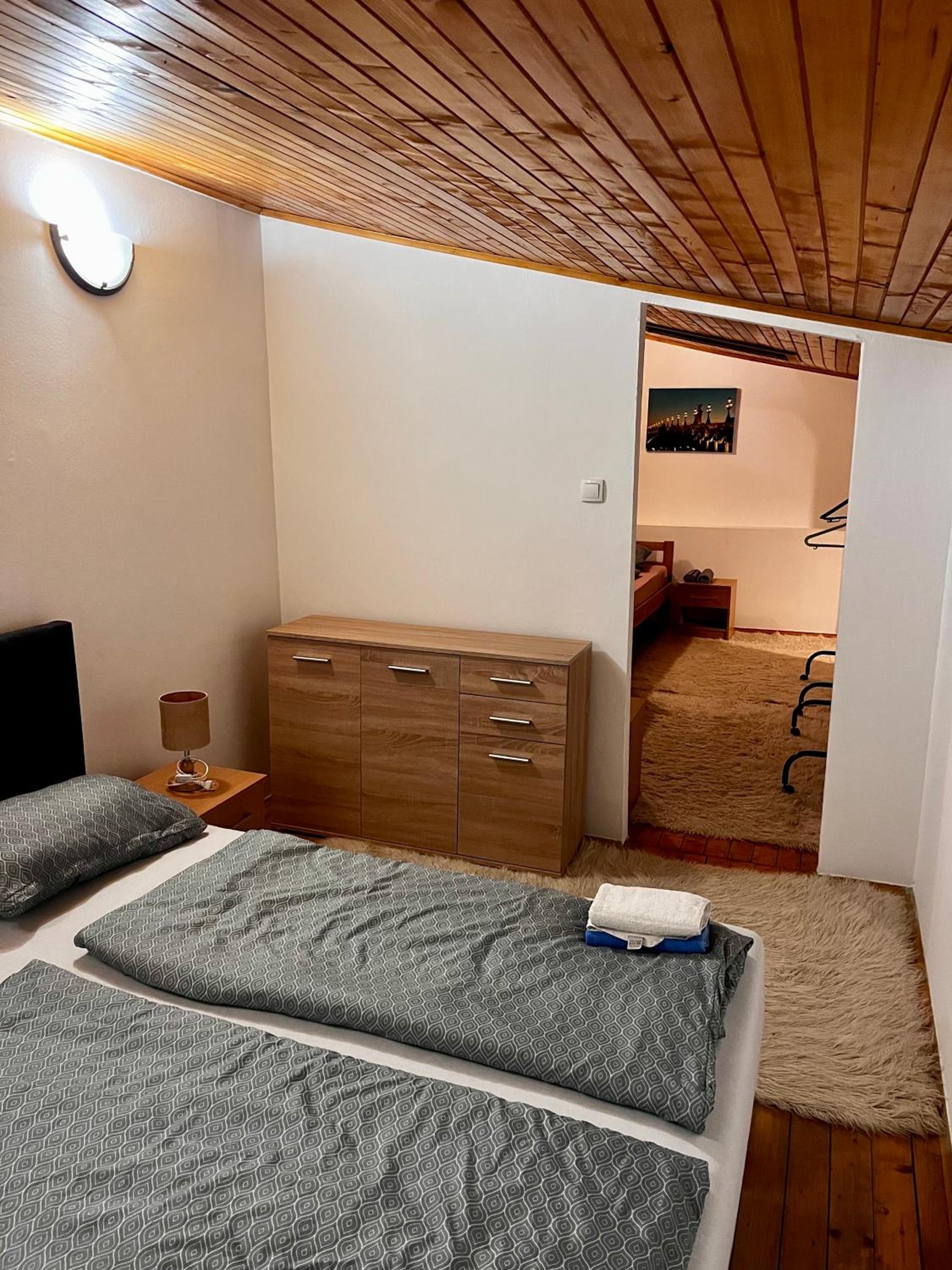 Apartment - Split Level photo 1
