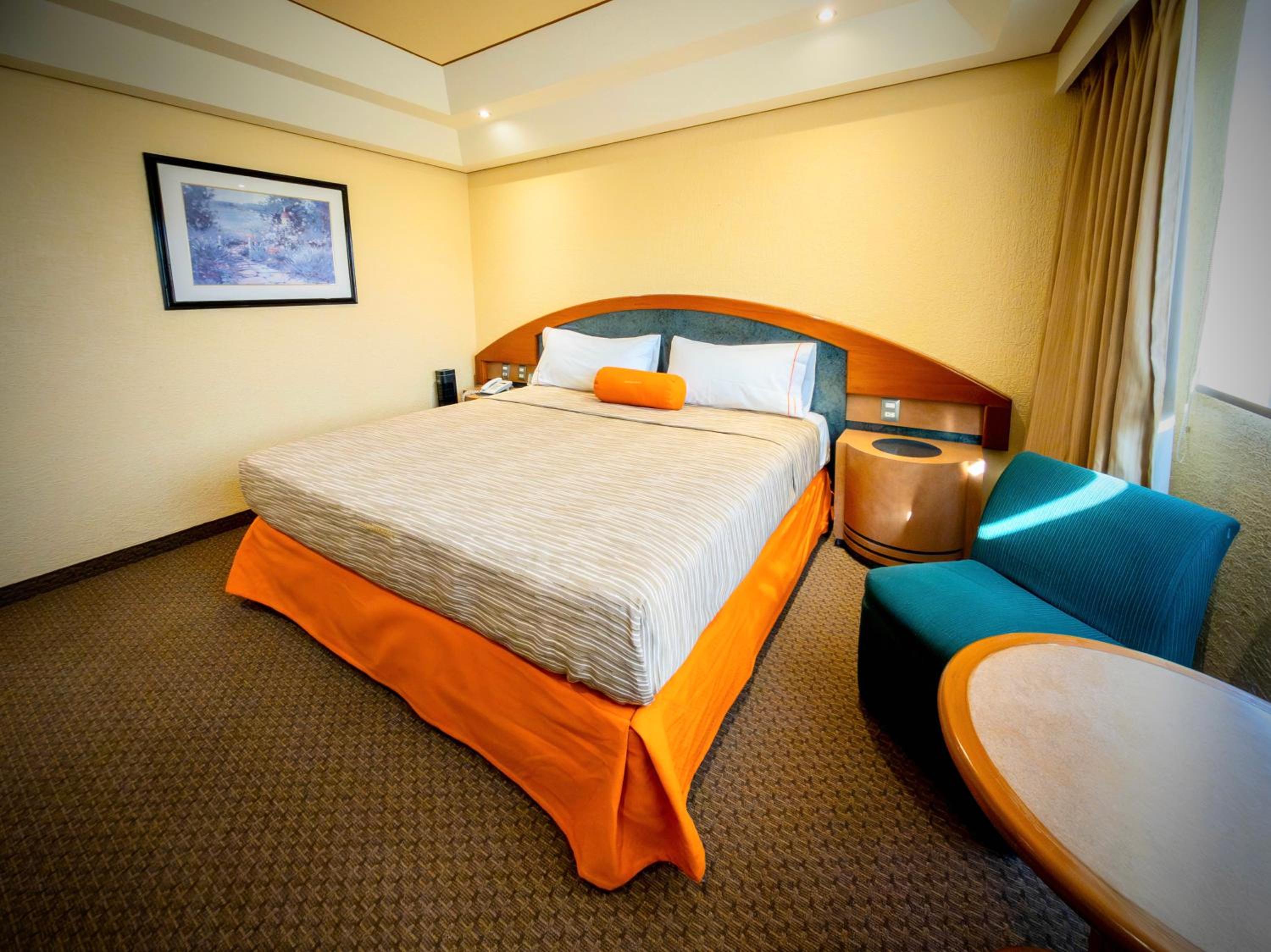 Superior King Room - Photo 4
