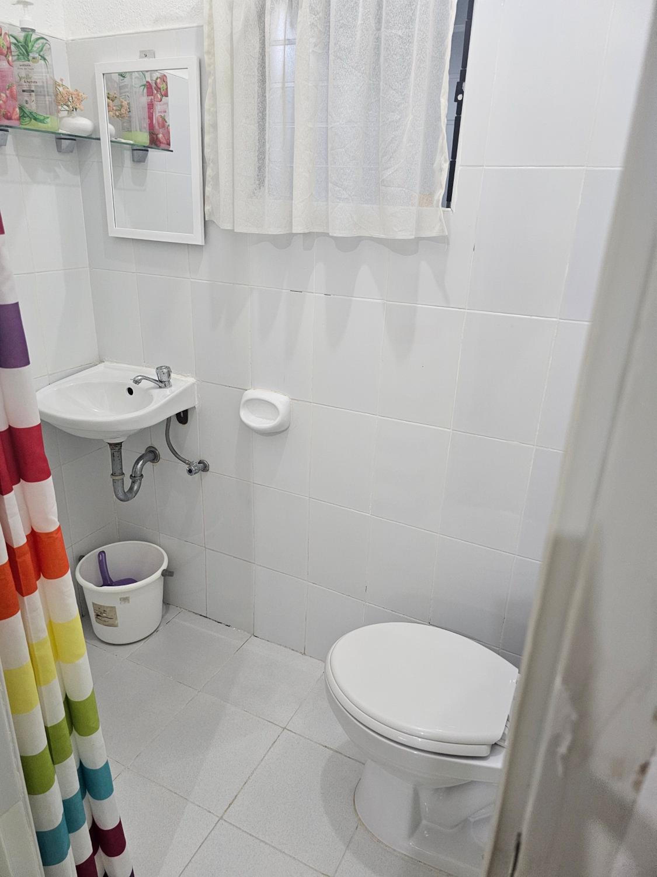 Budget Double Room - Photo 2