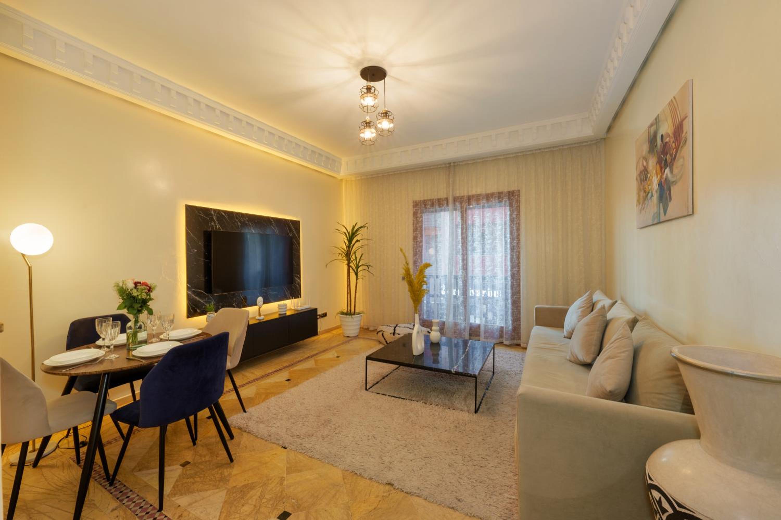 One-Bedroom Apartment - Photo 8