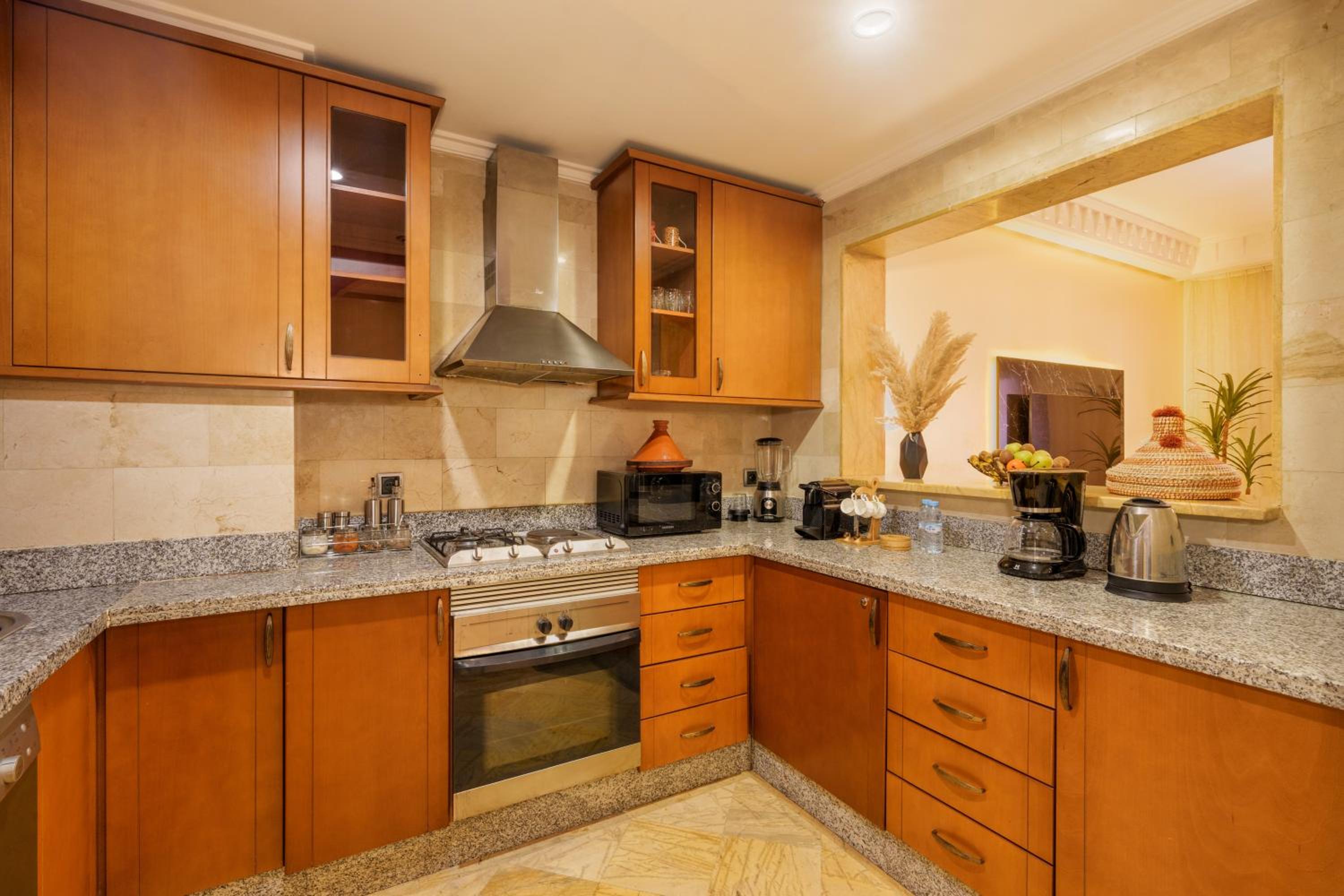 One-Bedroom Apartment - Photo 30