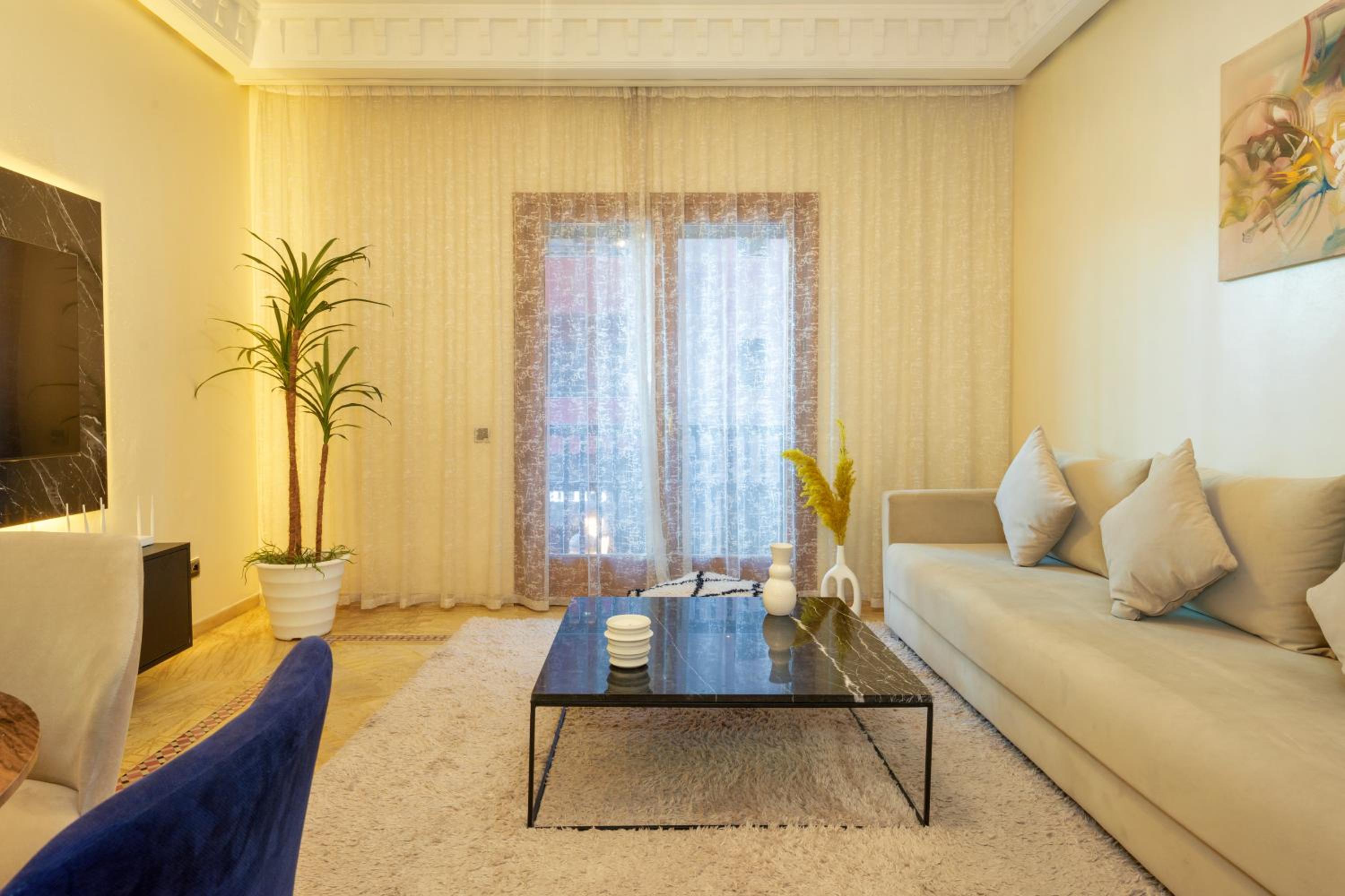 One-Bedroom Apartment - Photo 35