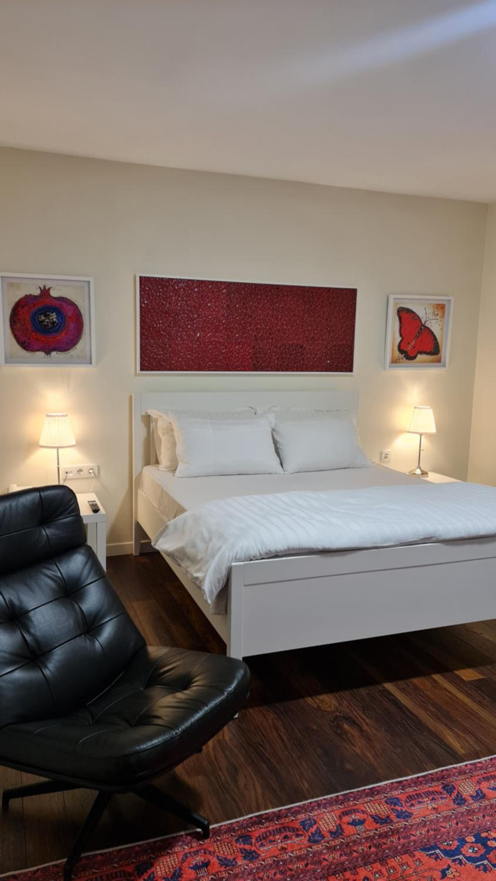 Deluxe Queen Room - Photo 29