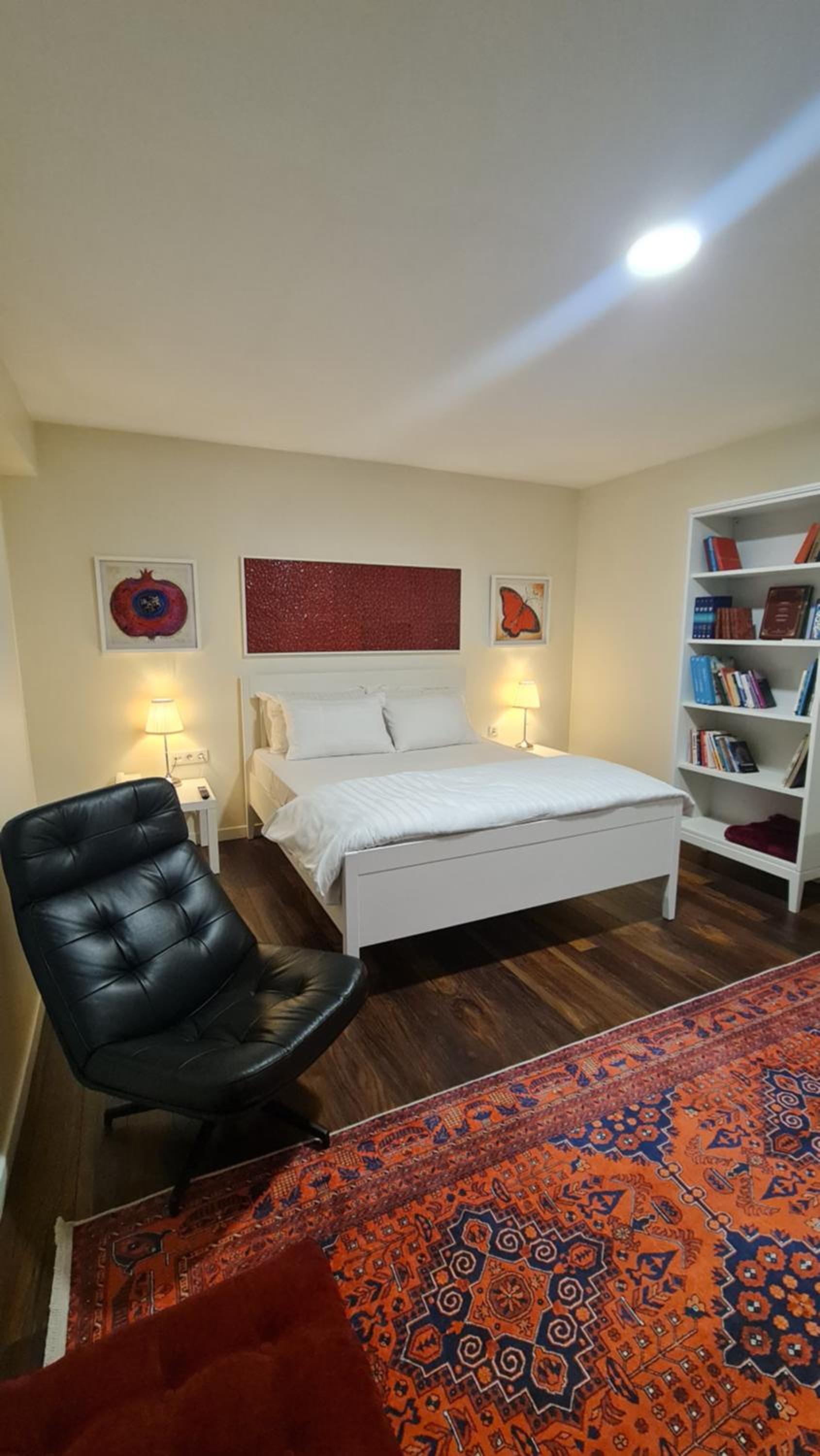 Deluxe Queen Room - Photo 1