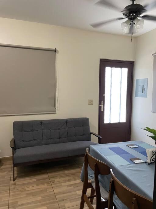 One-Bedroom House photo 1