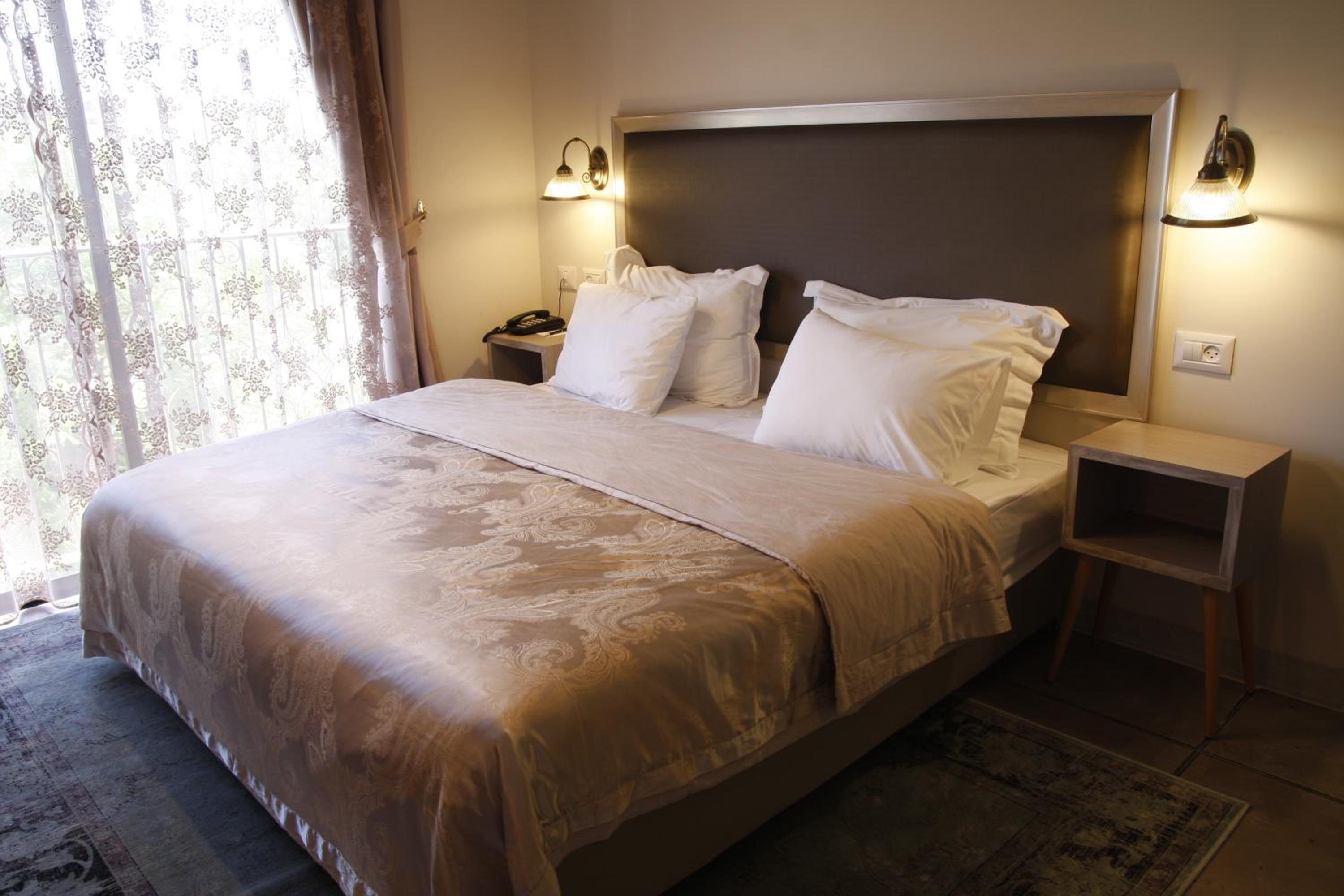 Executive Double Room - Photo 1