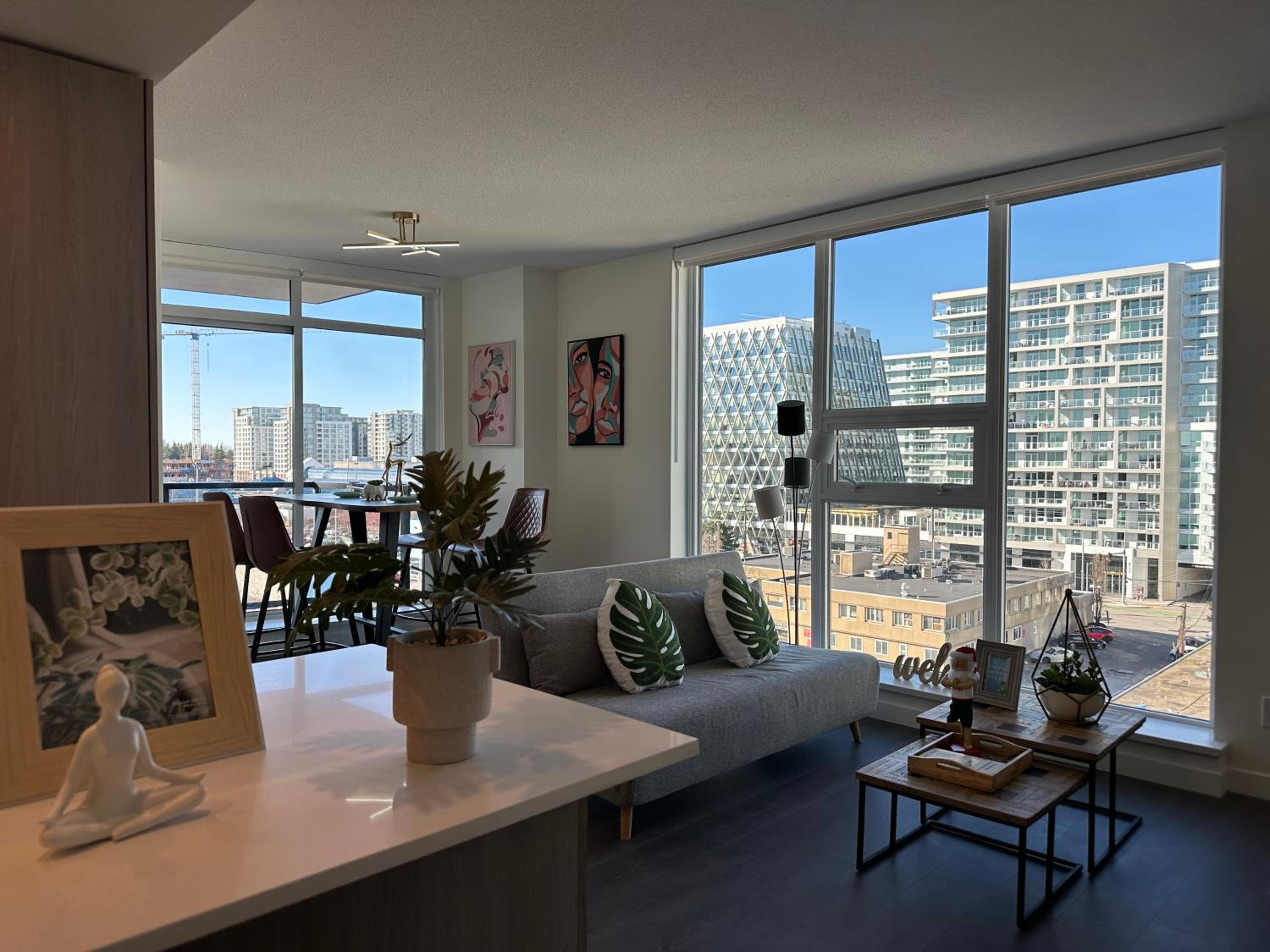 Apartment with Mountain View photo 1