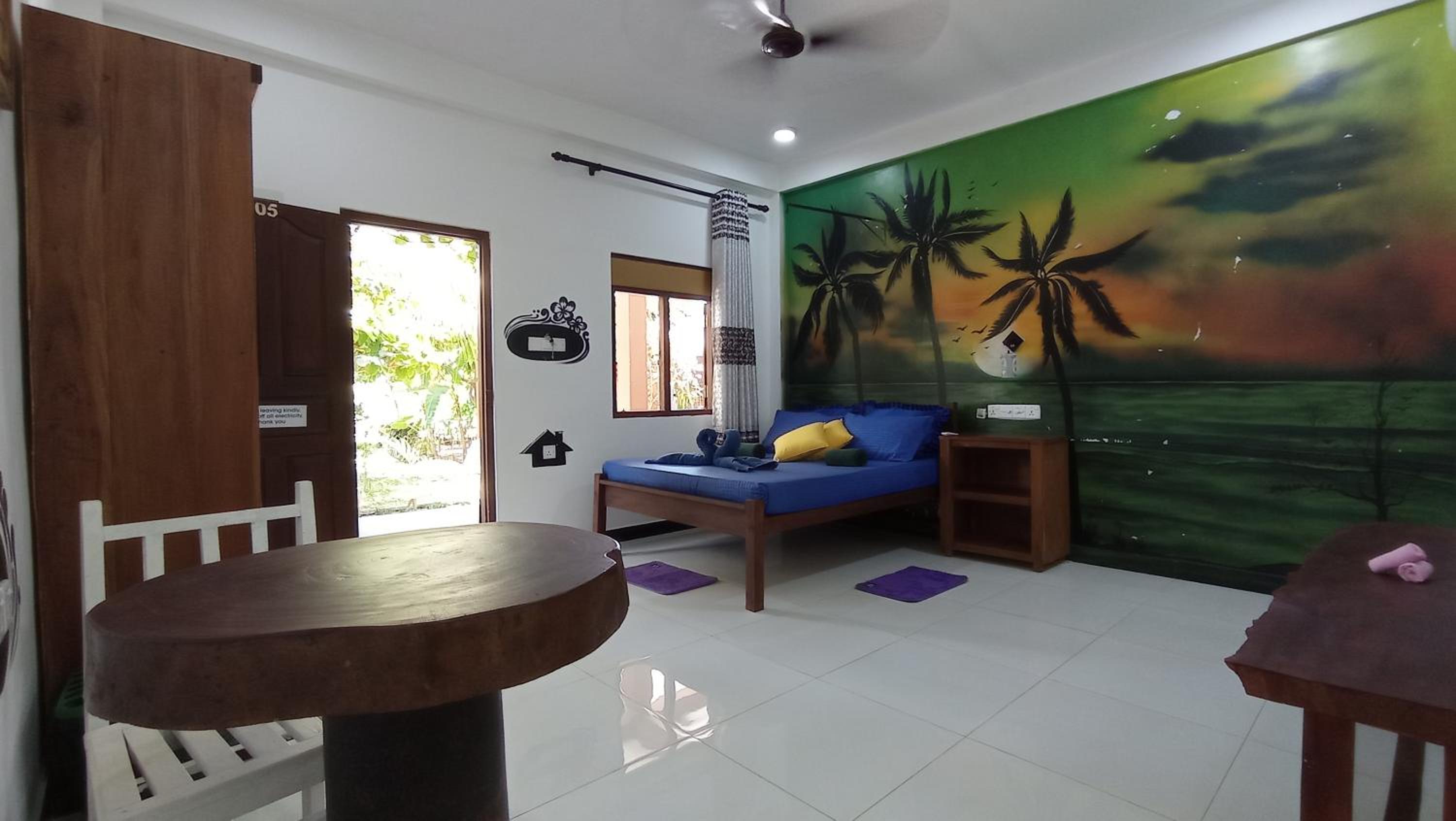 Deluxe Suite with Garden View photo 3