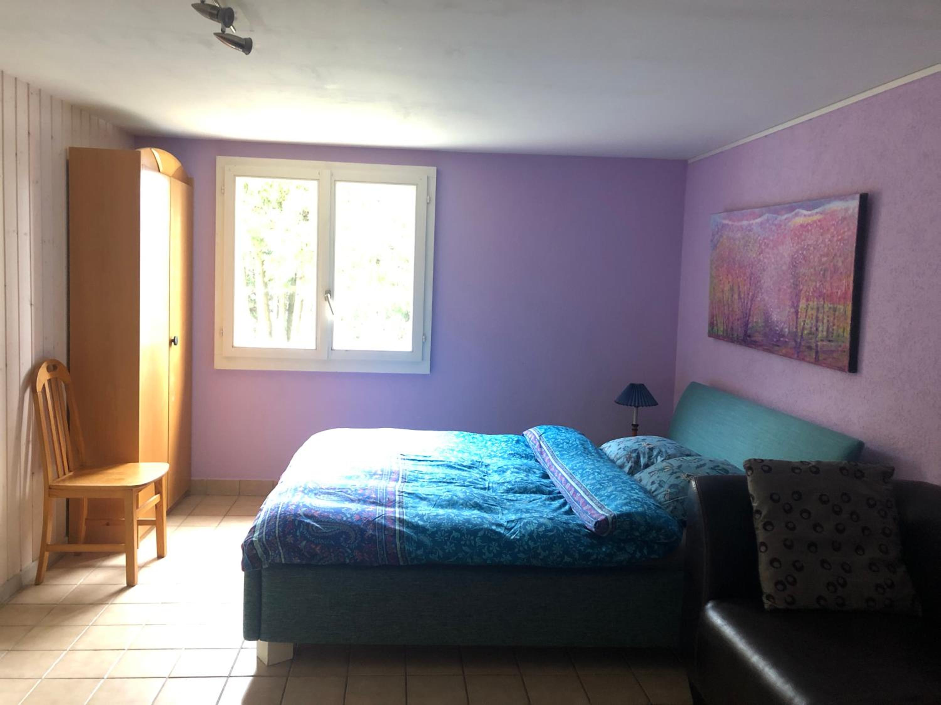 Three-Bedroom Apartment with Mountain View photo 3