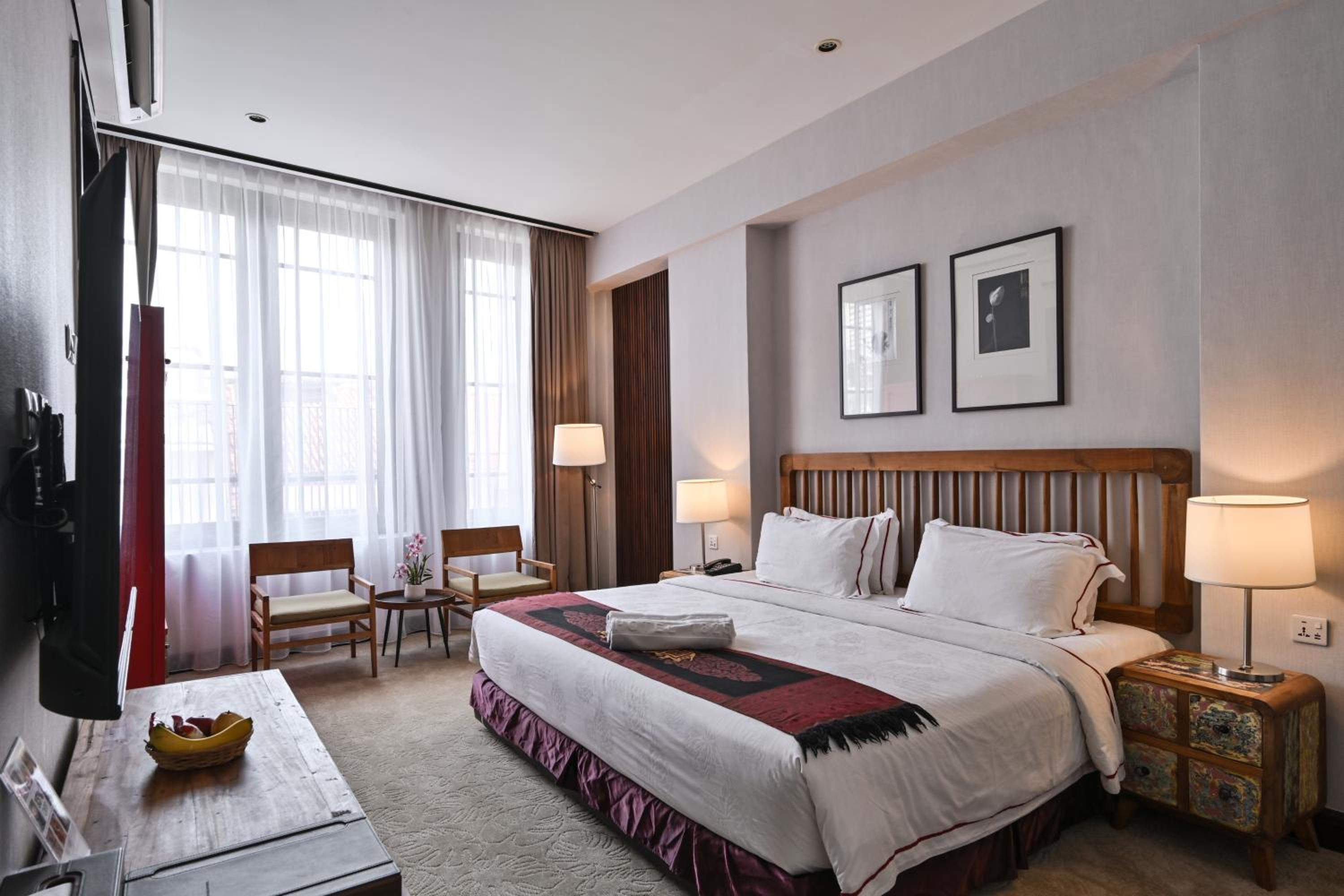 Executive Suite photo 1
