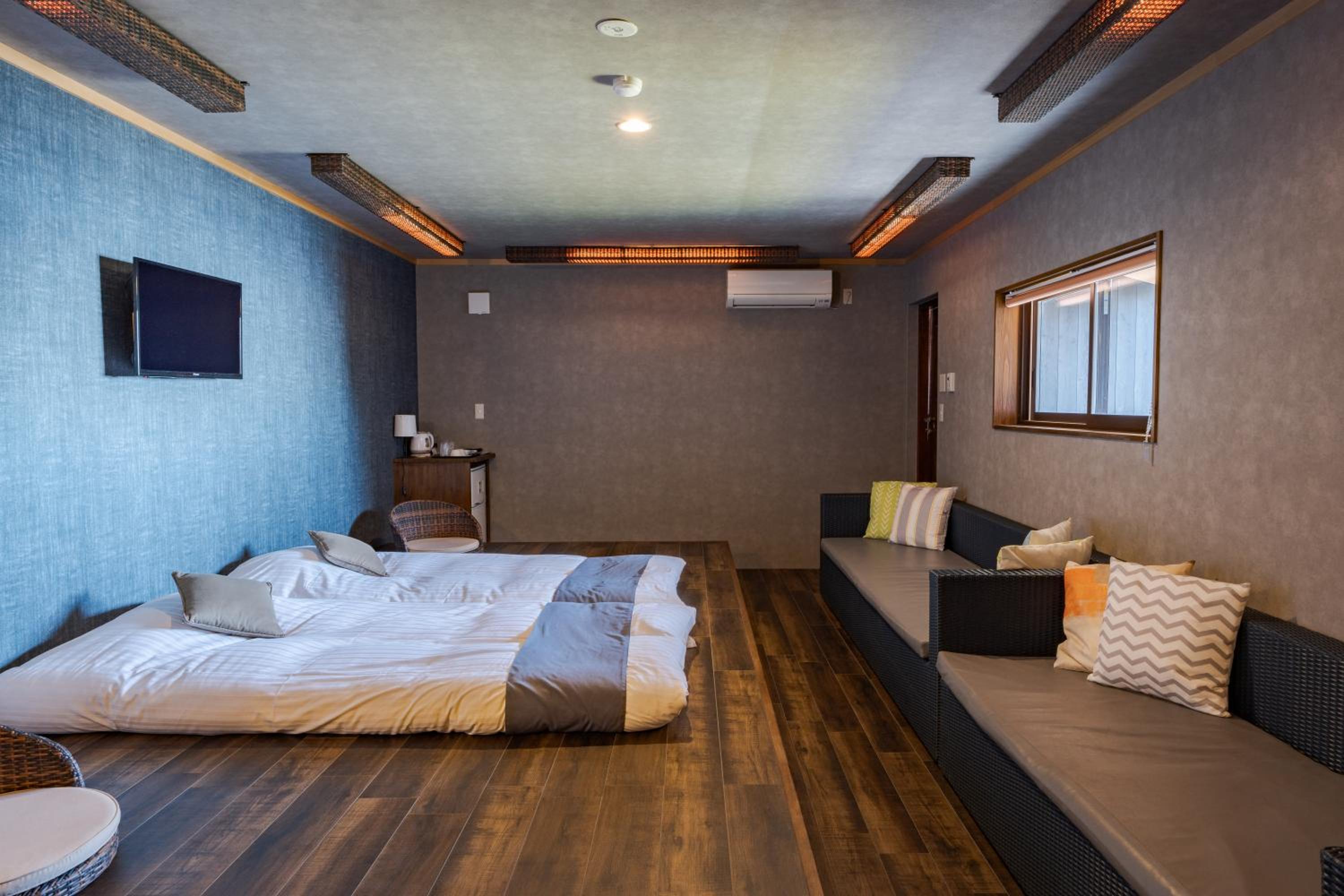 Japanese-Style Corner Room with Open-Air Bath and Sea View - Ground Floor photo 2
