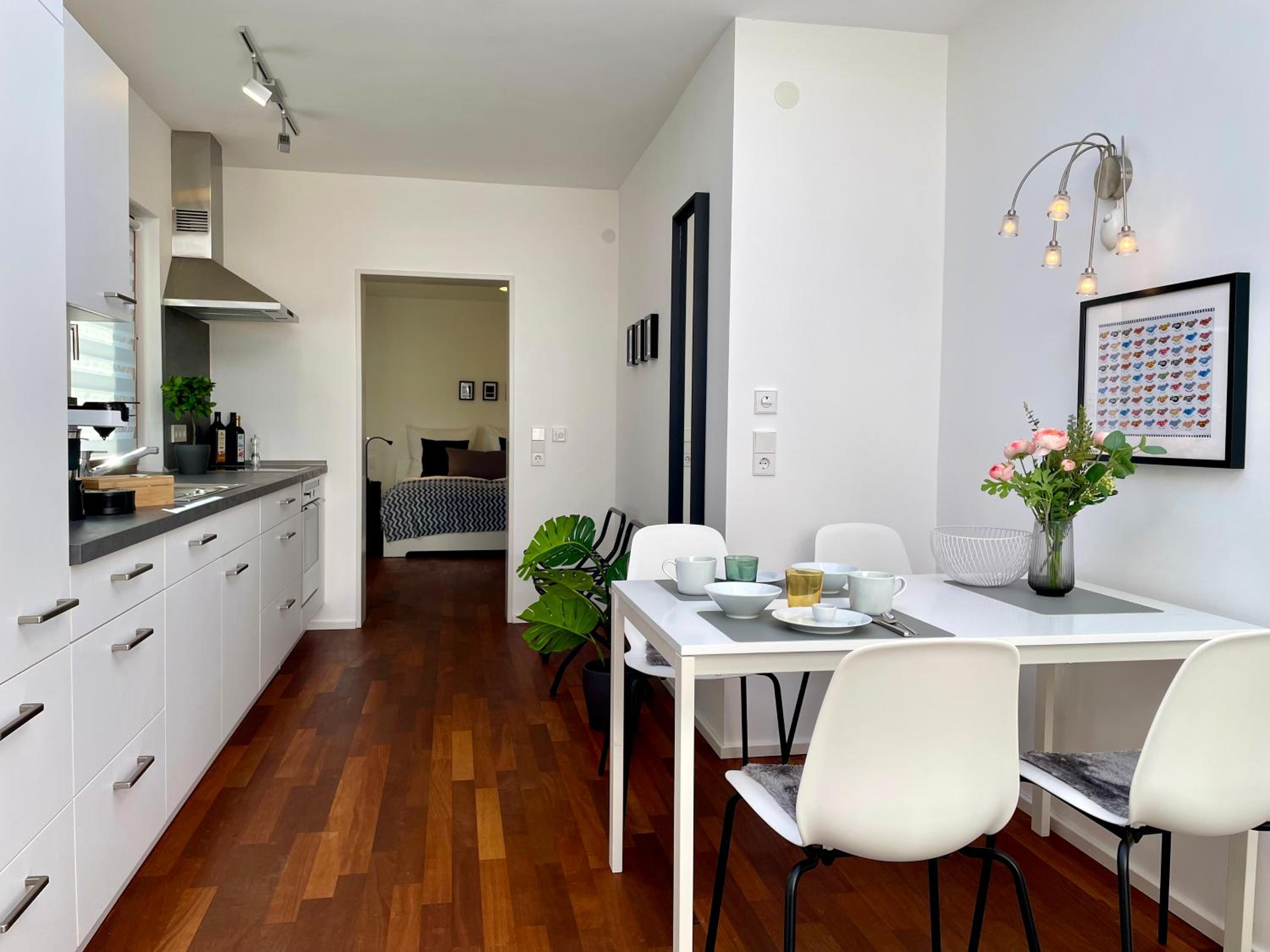 One-Bedroom Apartment photo 2
