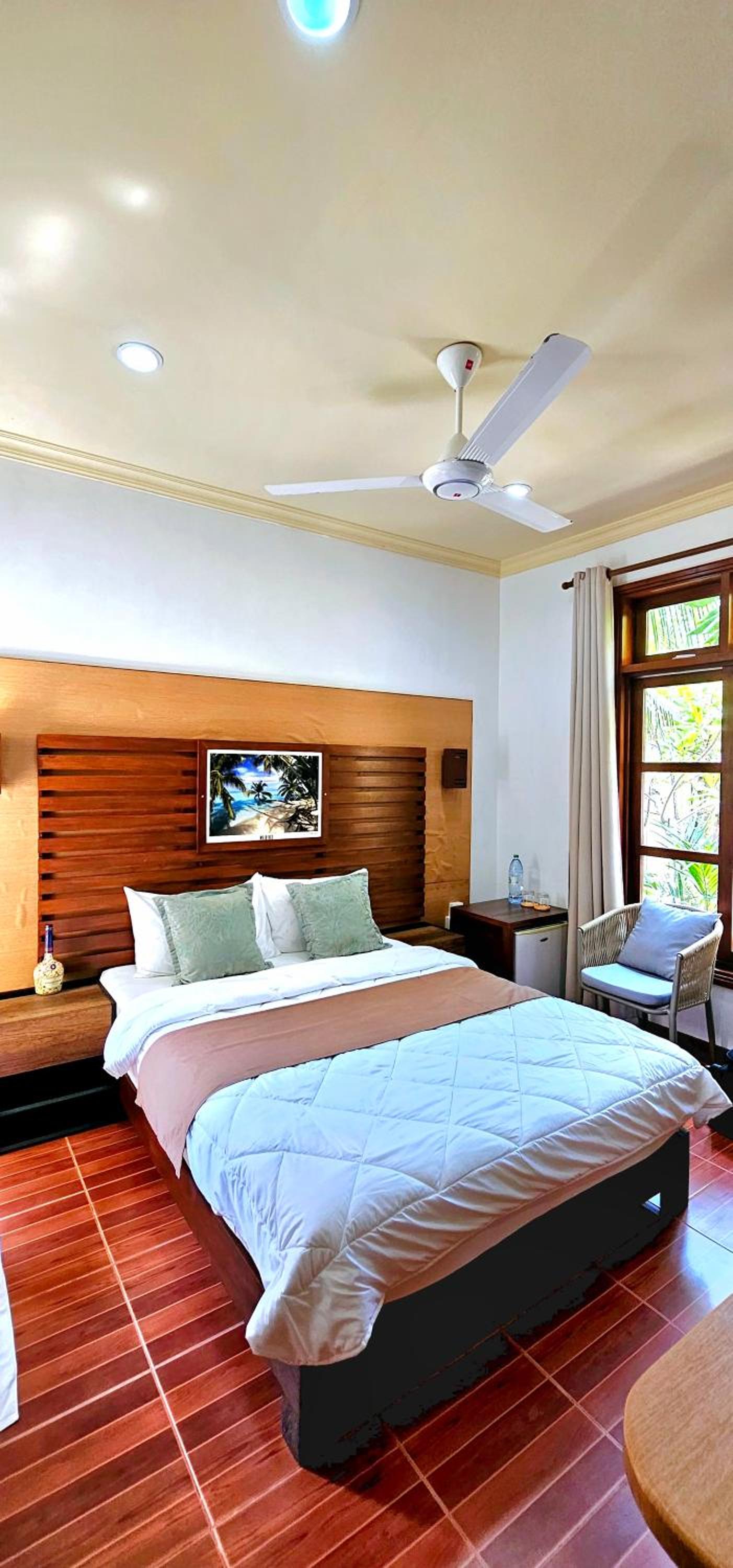 Deluxe Double or Twin Room