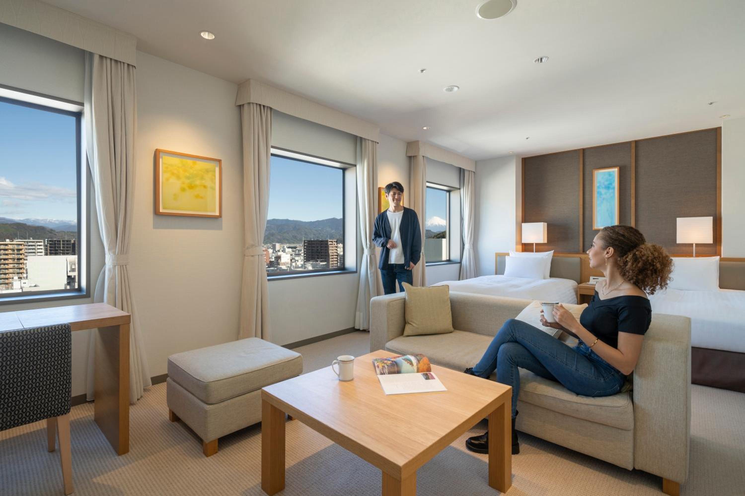 Deluxe Twin Room with Mt.Fuji View - Non-Smoking - Photo 2