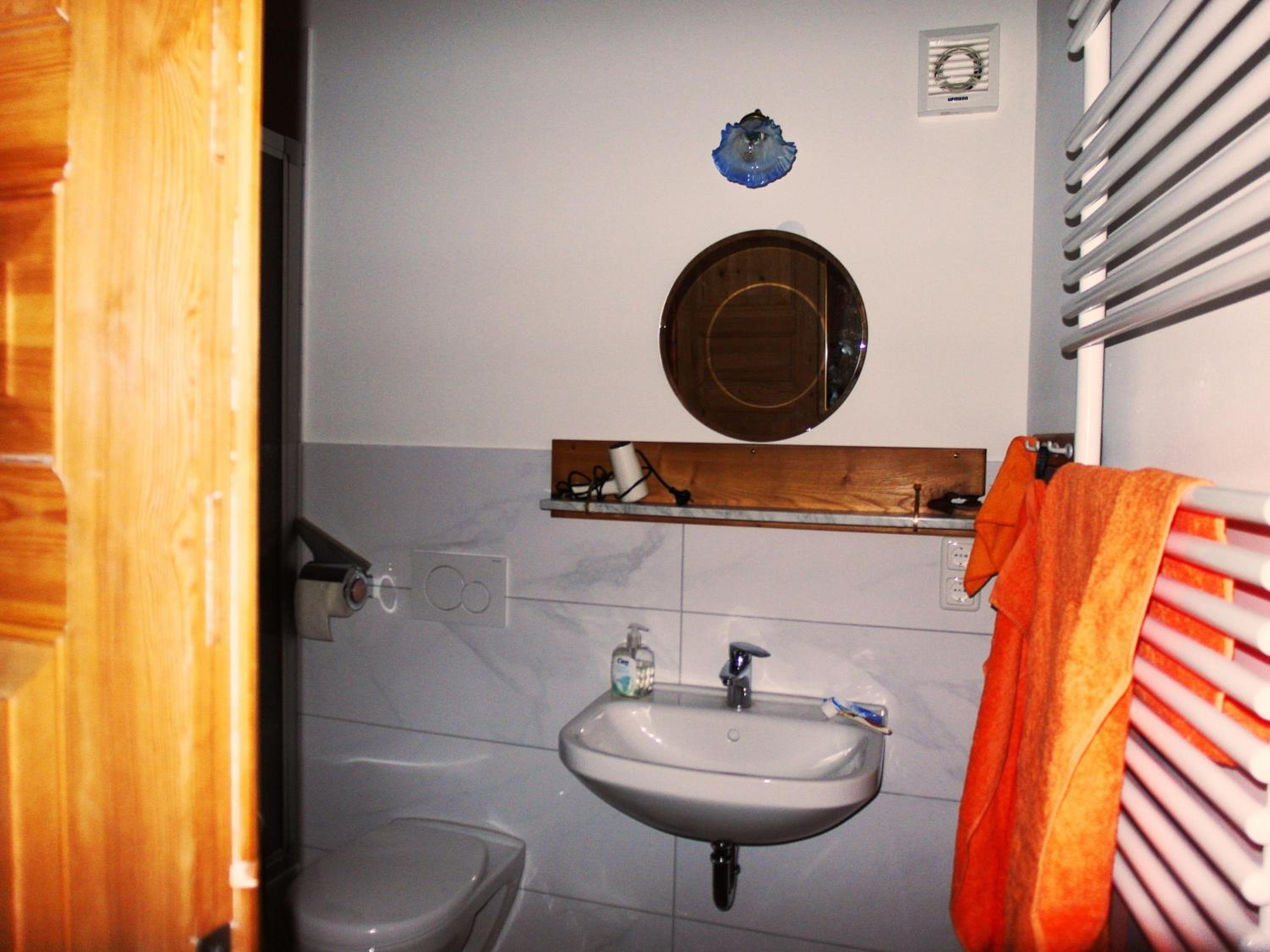 Apartment photo 2