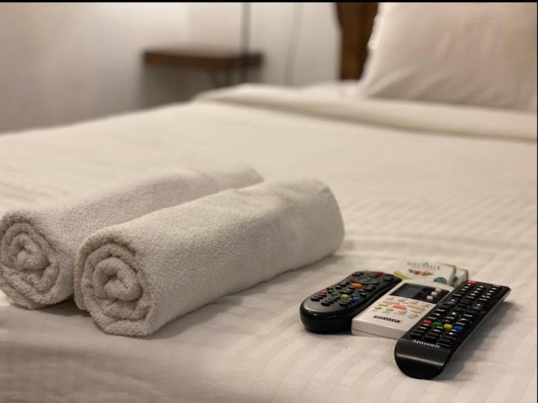 Deluxe Double Room - Photo 14