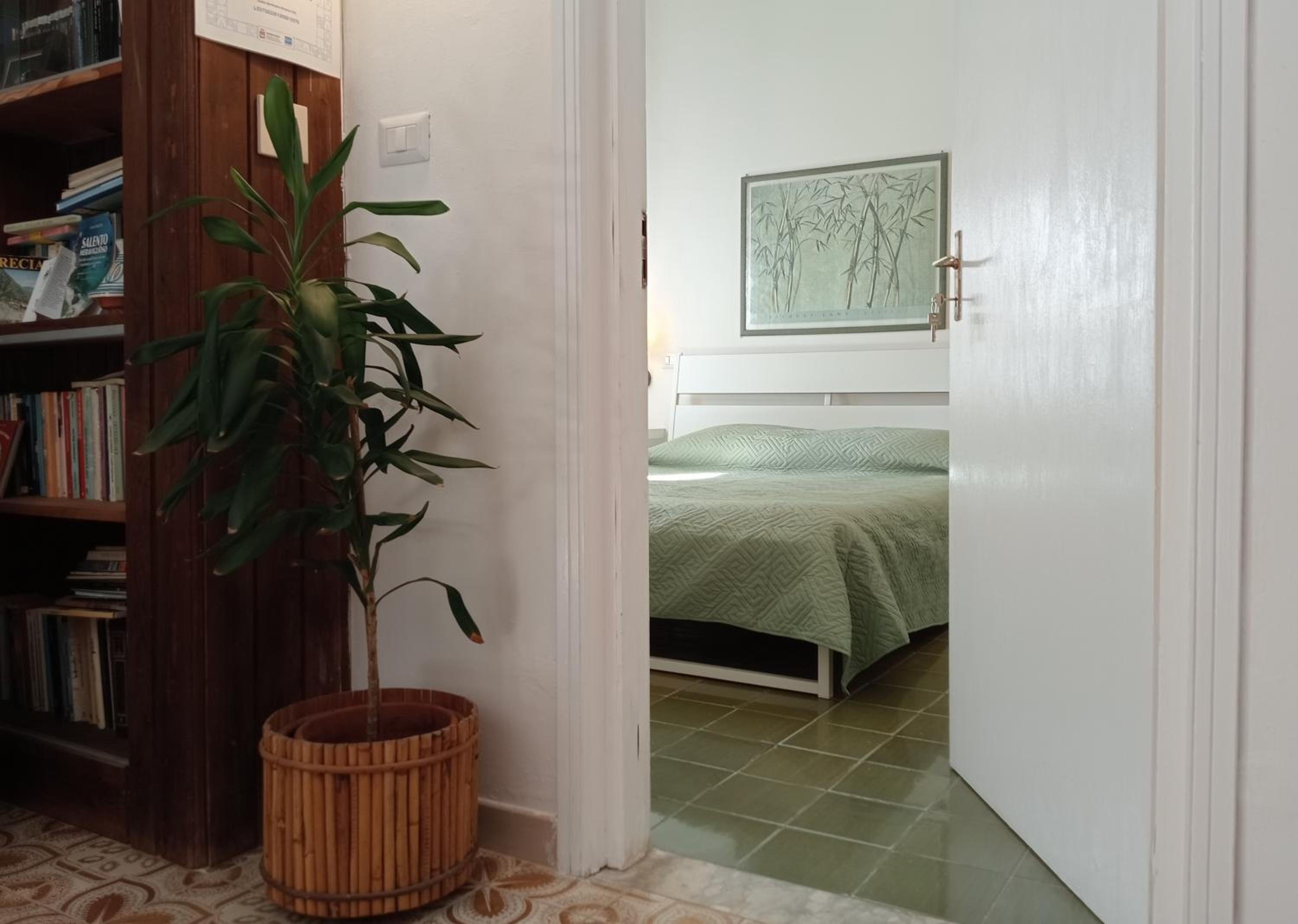 Double Room with Private Bathroom - Photo 1