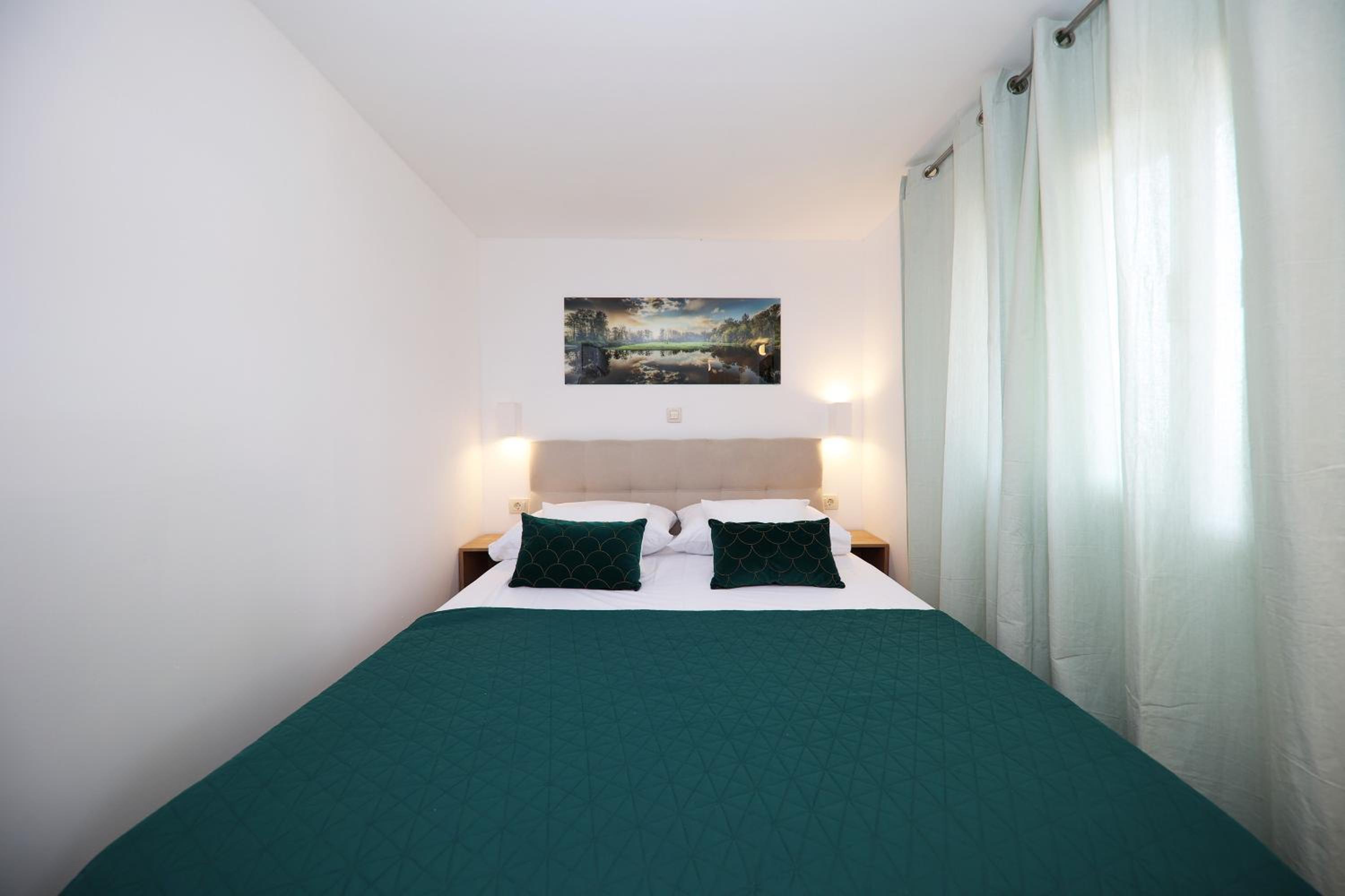 Four Bedroom Villa With Pool photo 1
