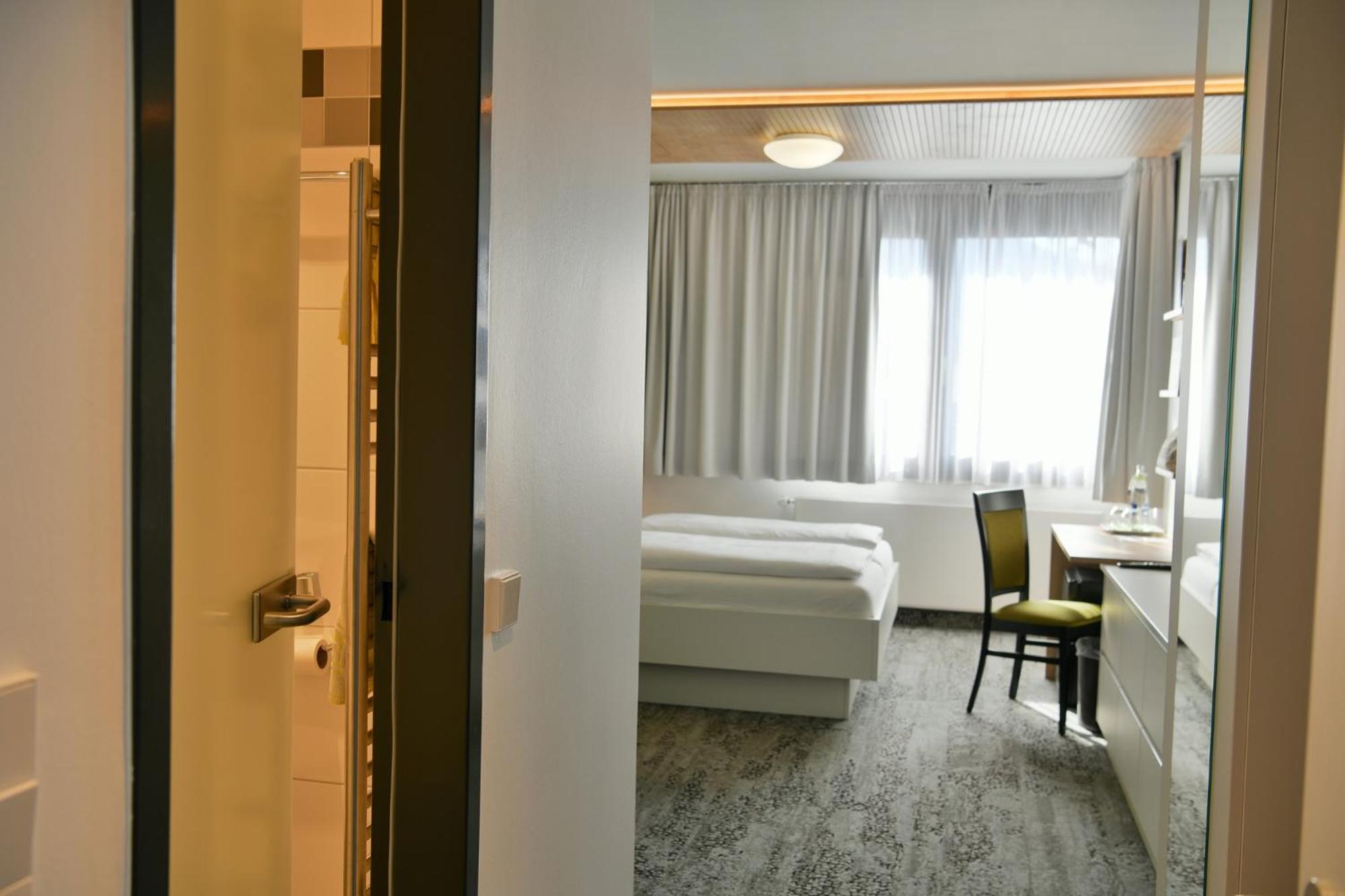 Deluxe Double Room - Photo 5