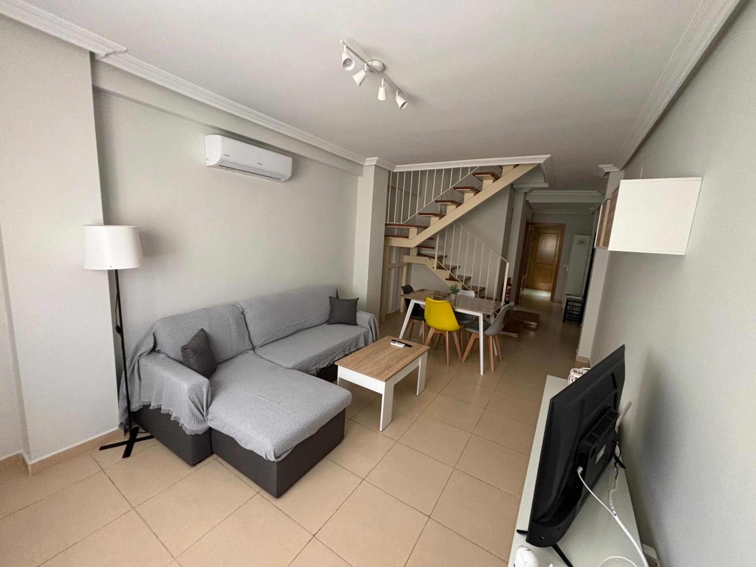 Maisonette photo 3