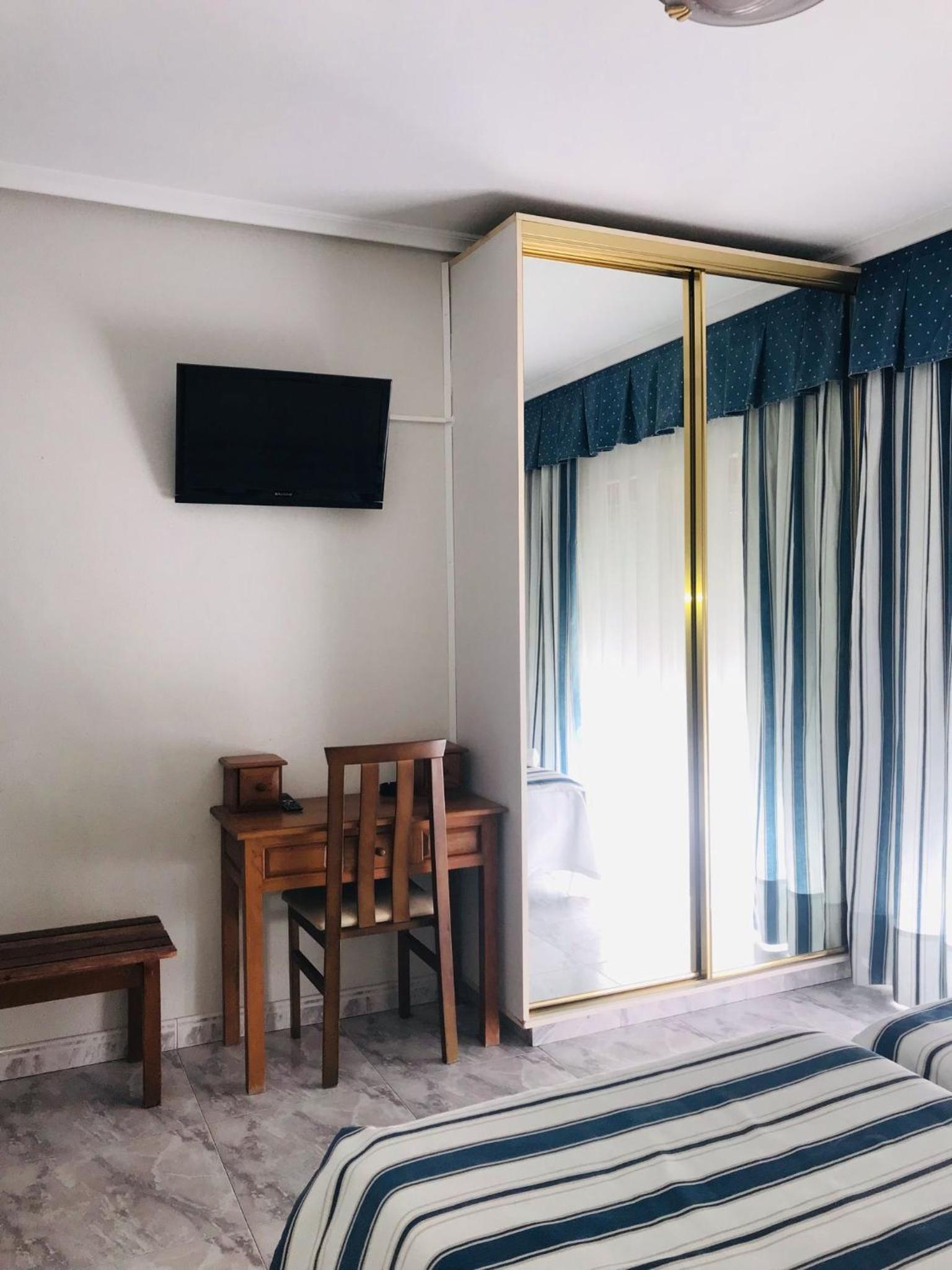 Habitación Doble o con Dos Camas
