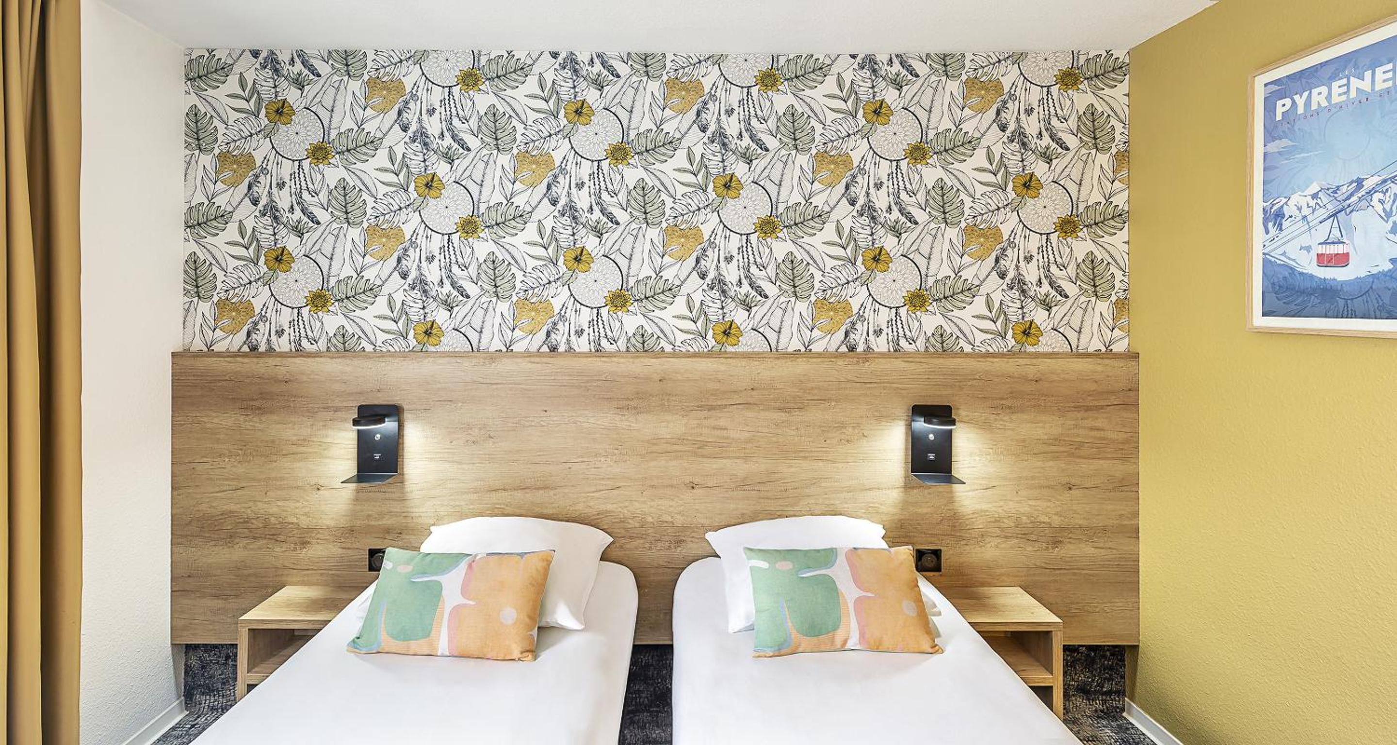 Comfort Queen Room - Photo 3