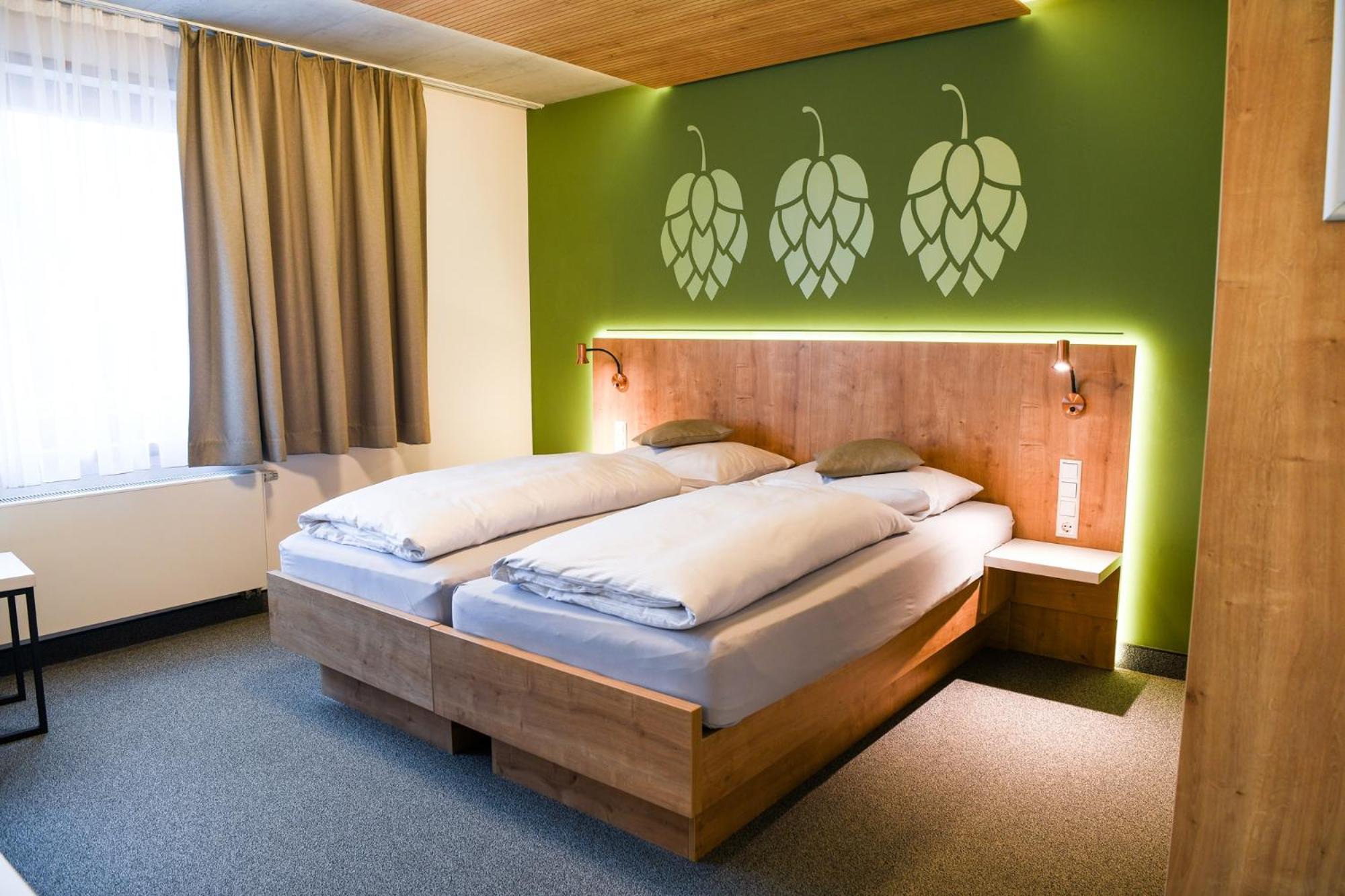 Premium Double Room - Photo 8