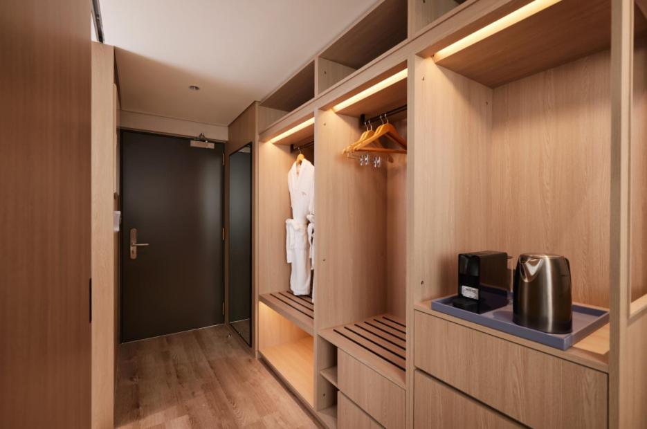 Deluxe Twin Room - Photo 4