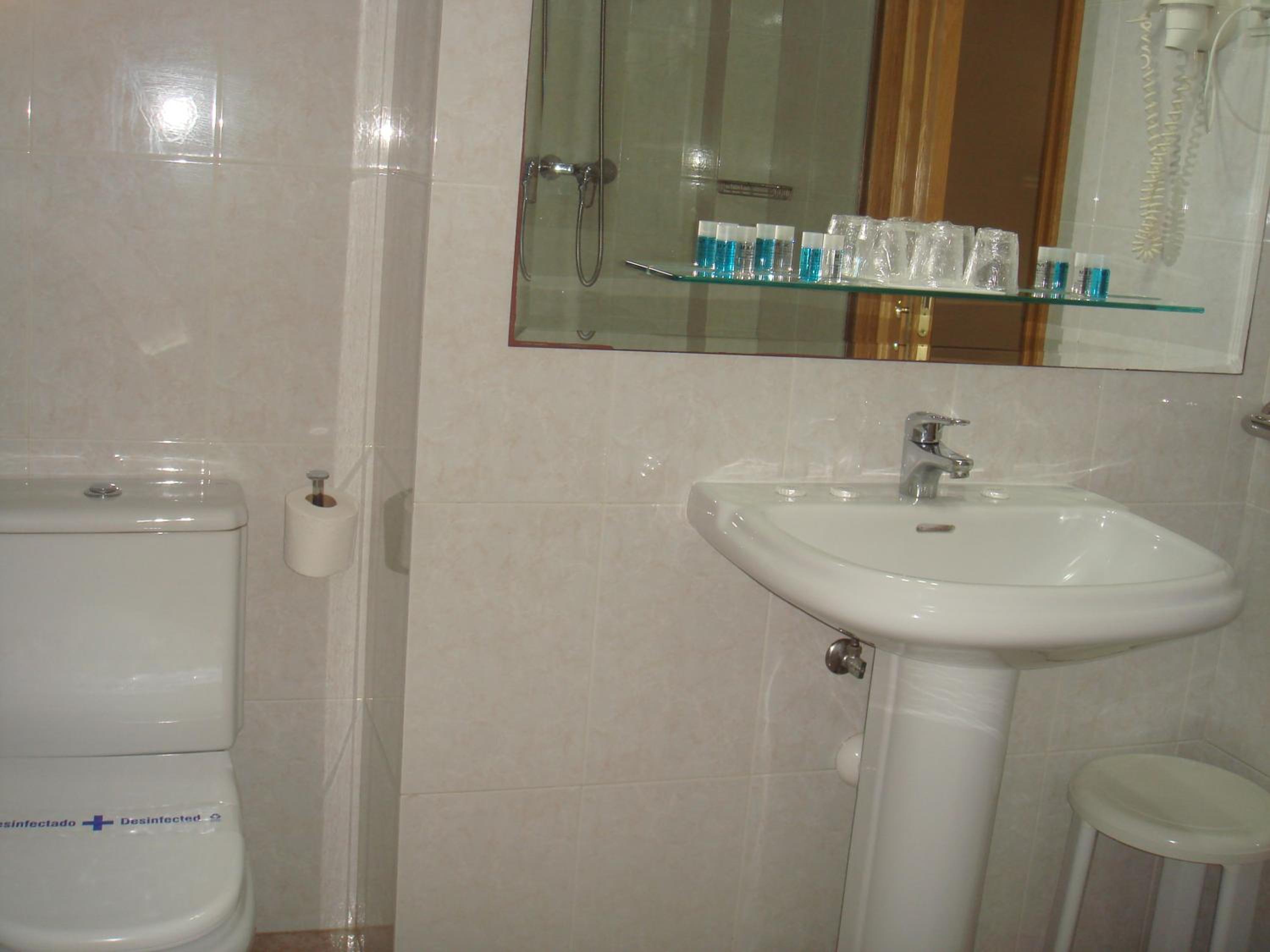 Triple Room with Balcony photo 2