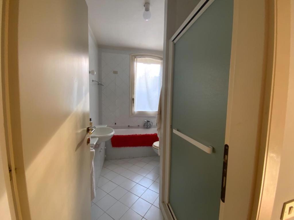 Deluxe Double or Twin Room photo 3
