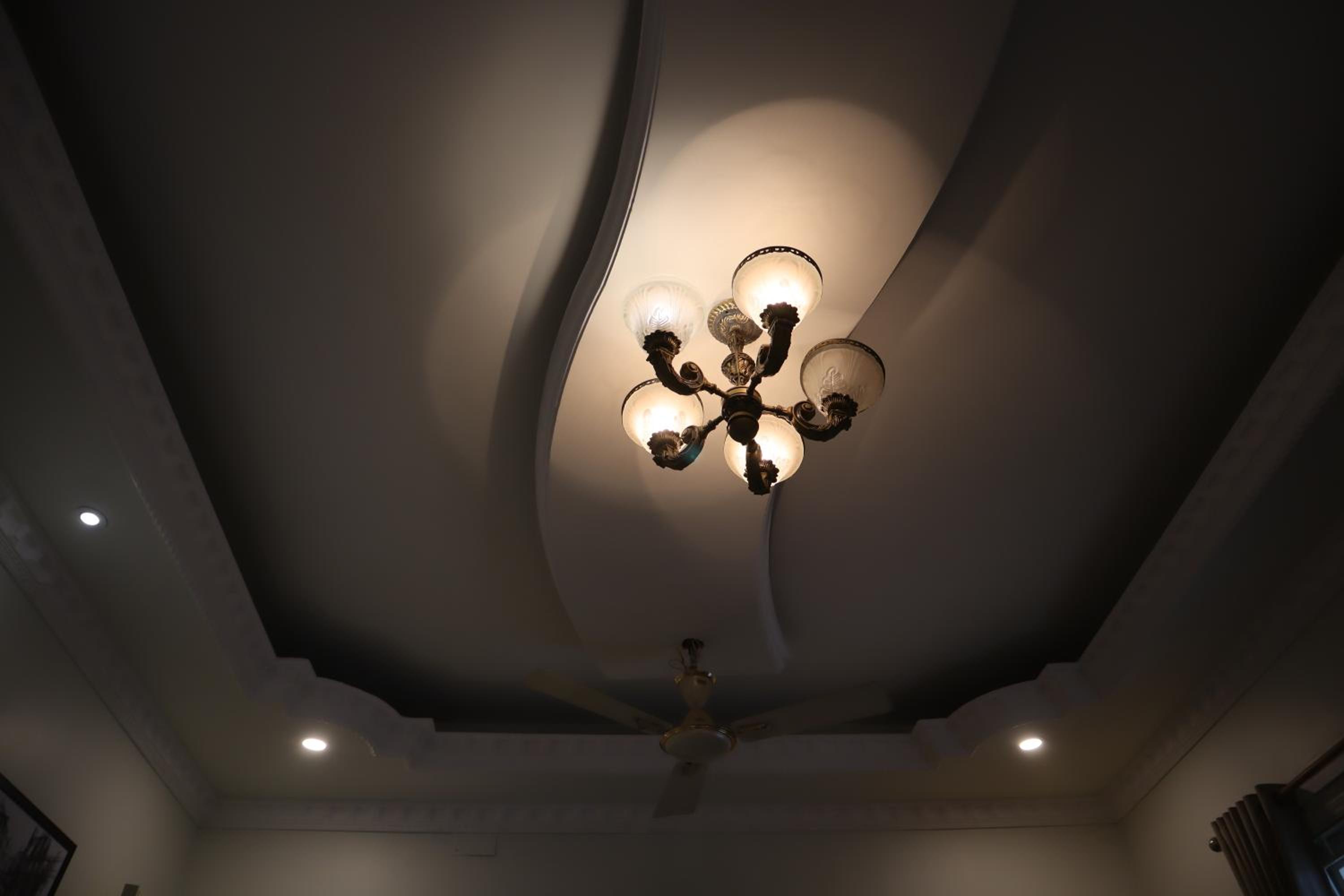 Standard King Room photo 3