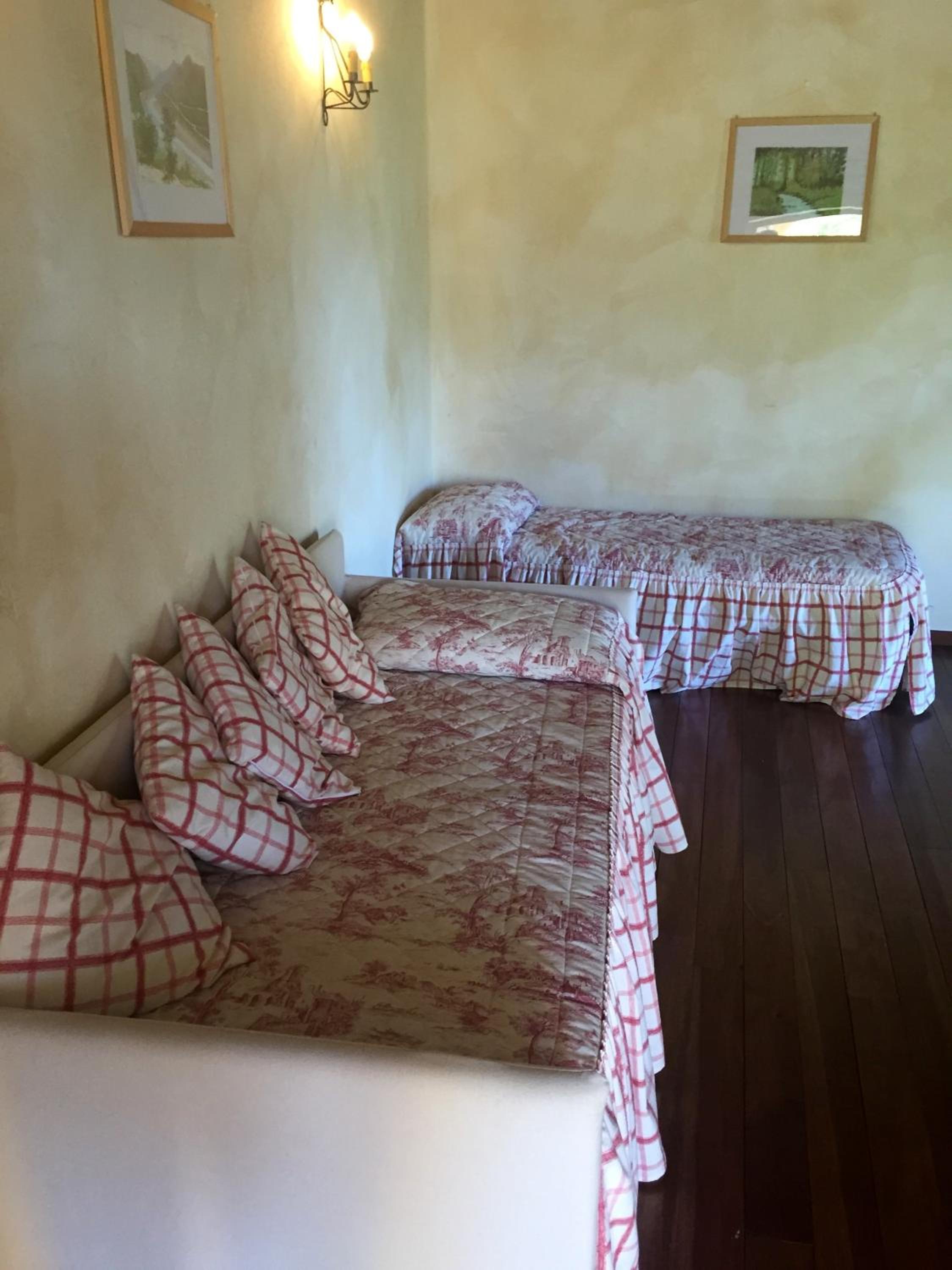 Quadruple Room photo 2