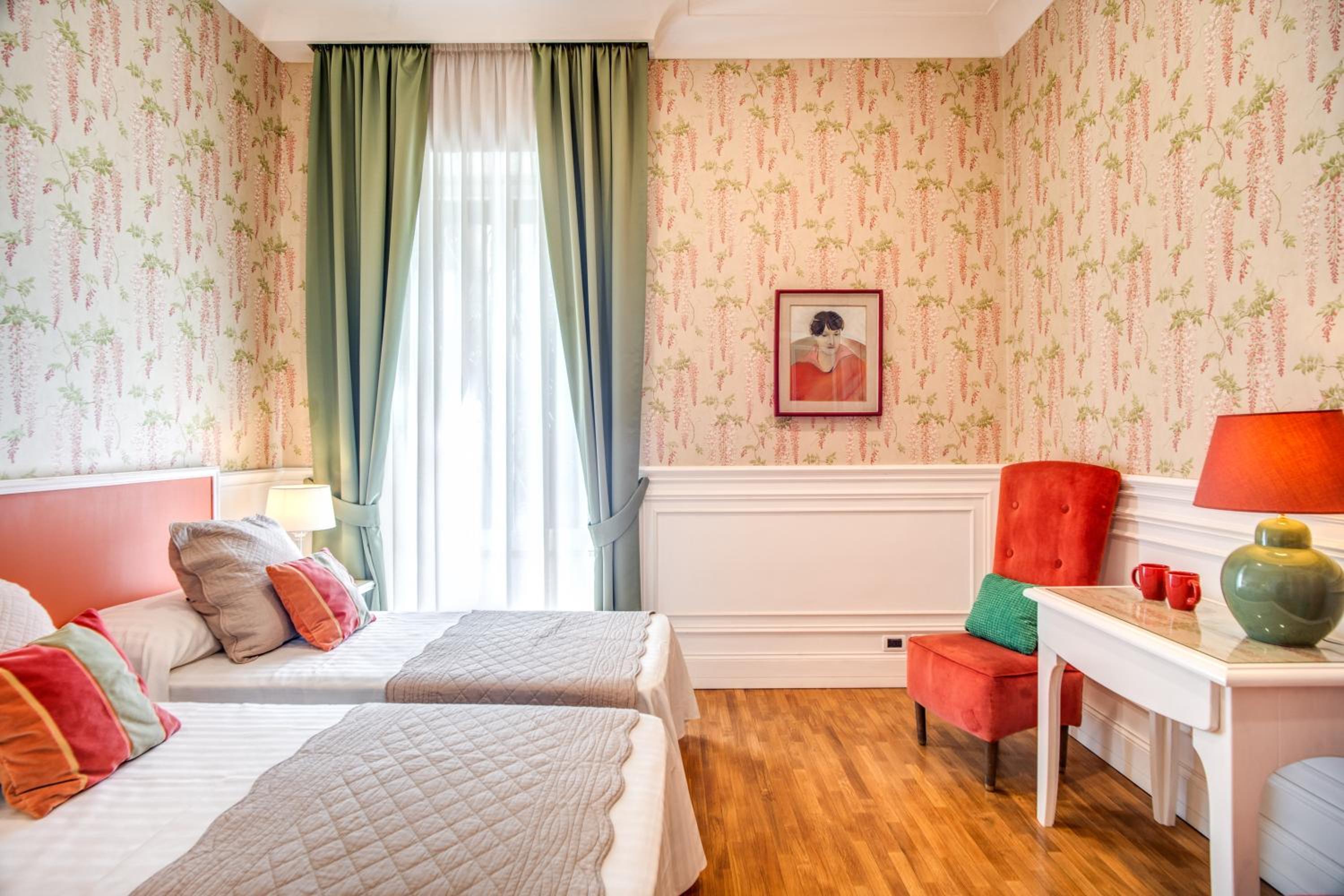 King Room with Garden View photo 2