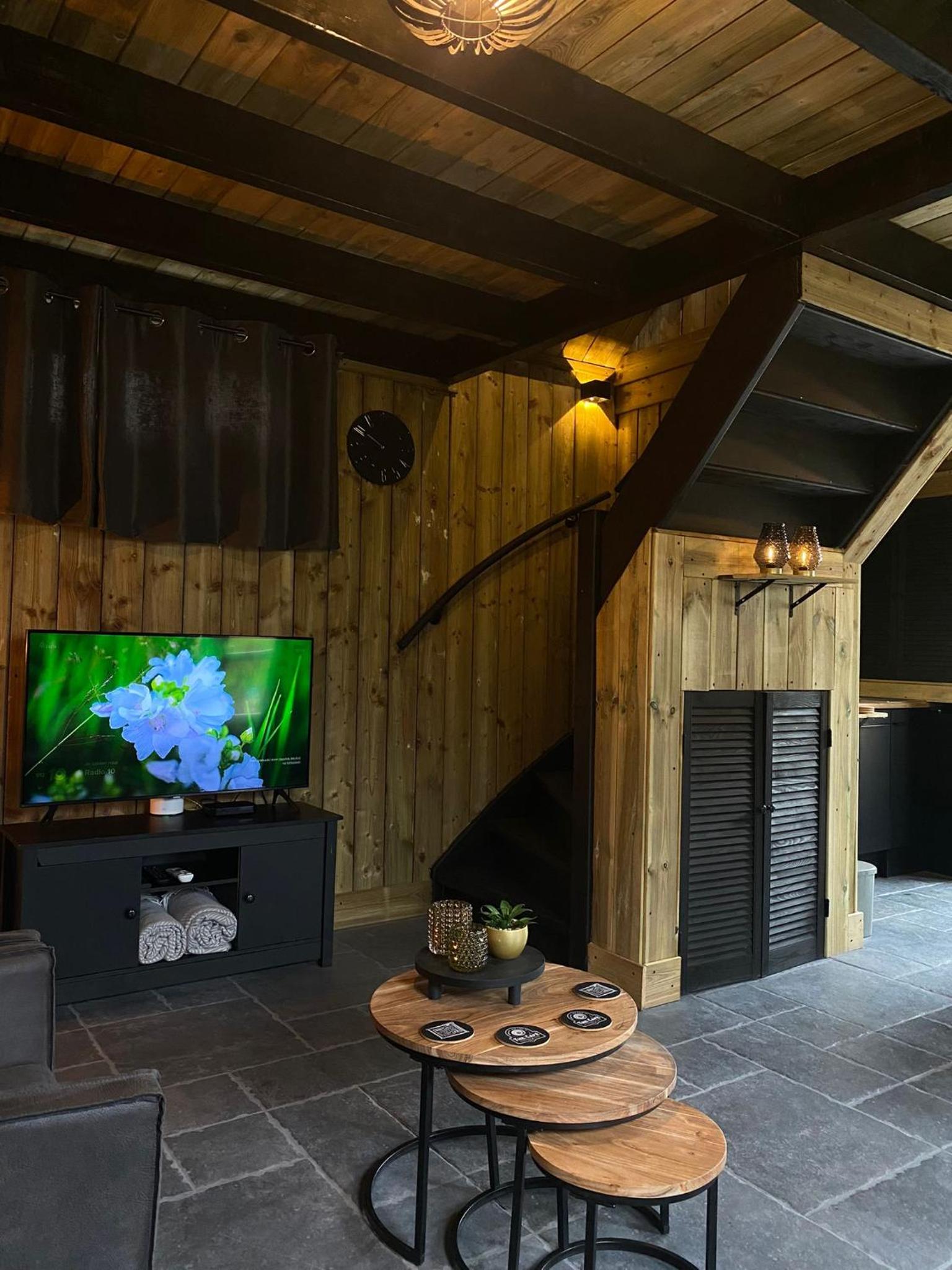 One-Bedroom Chalet photo 1