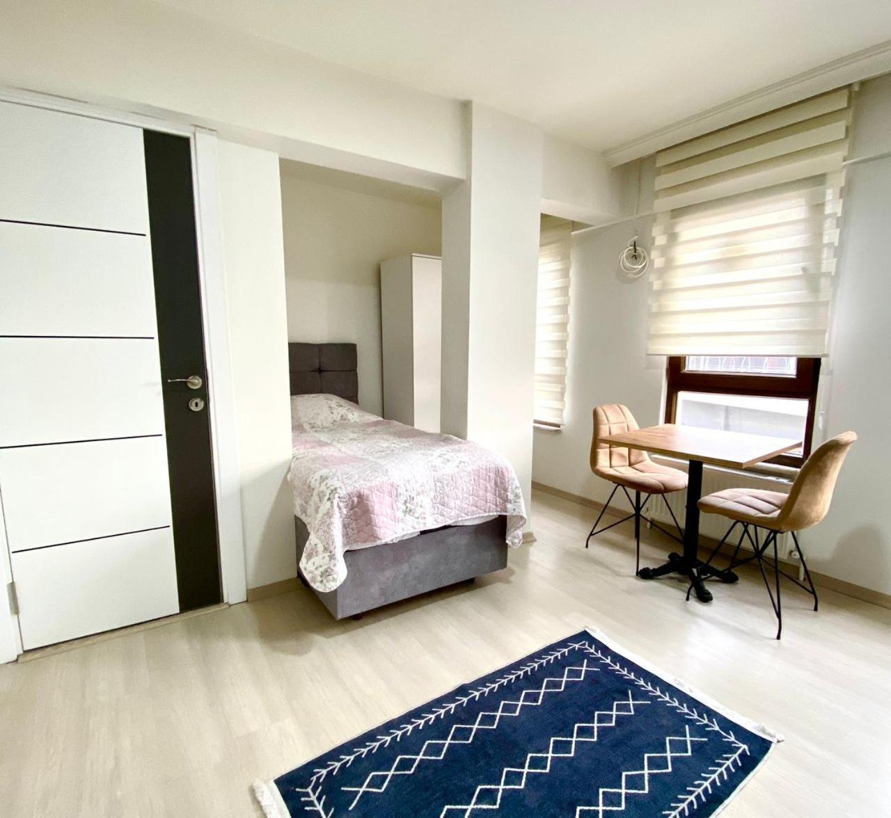 Standard Apartment photo 1