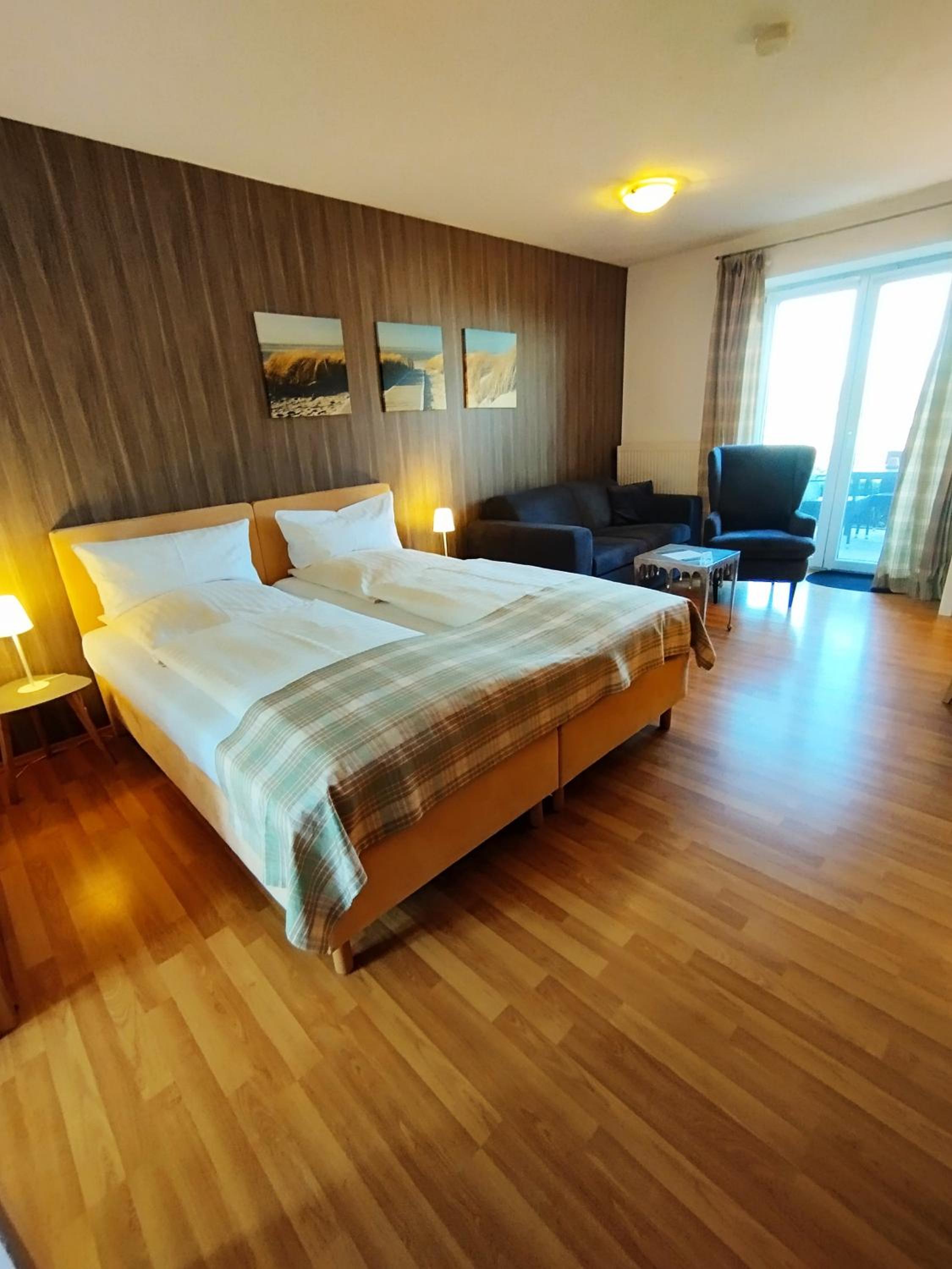 Double Room - Photo 13