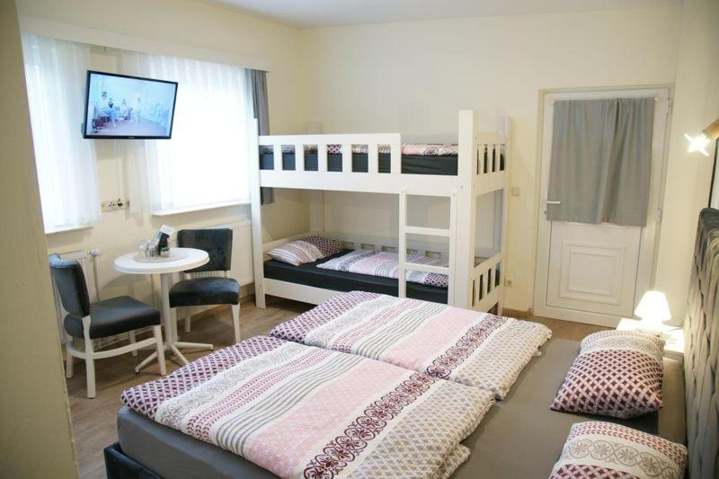 Quadruple Room photo 2