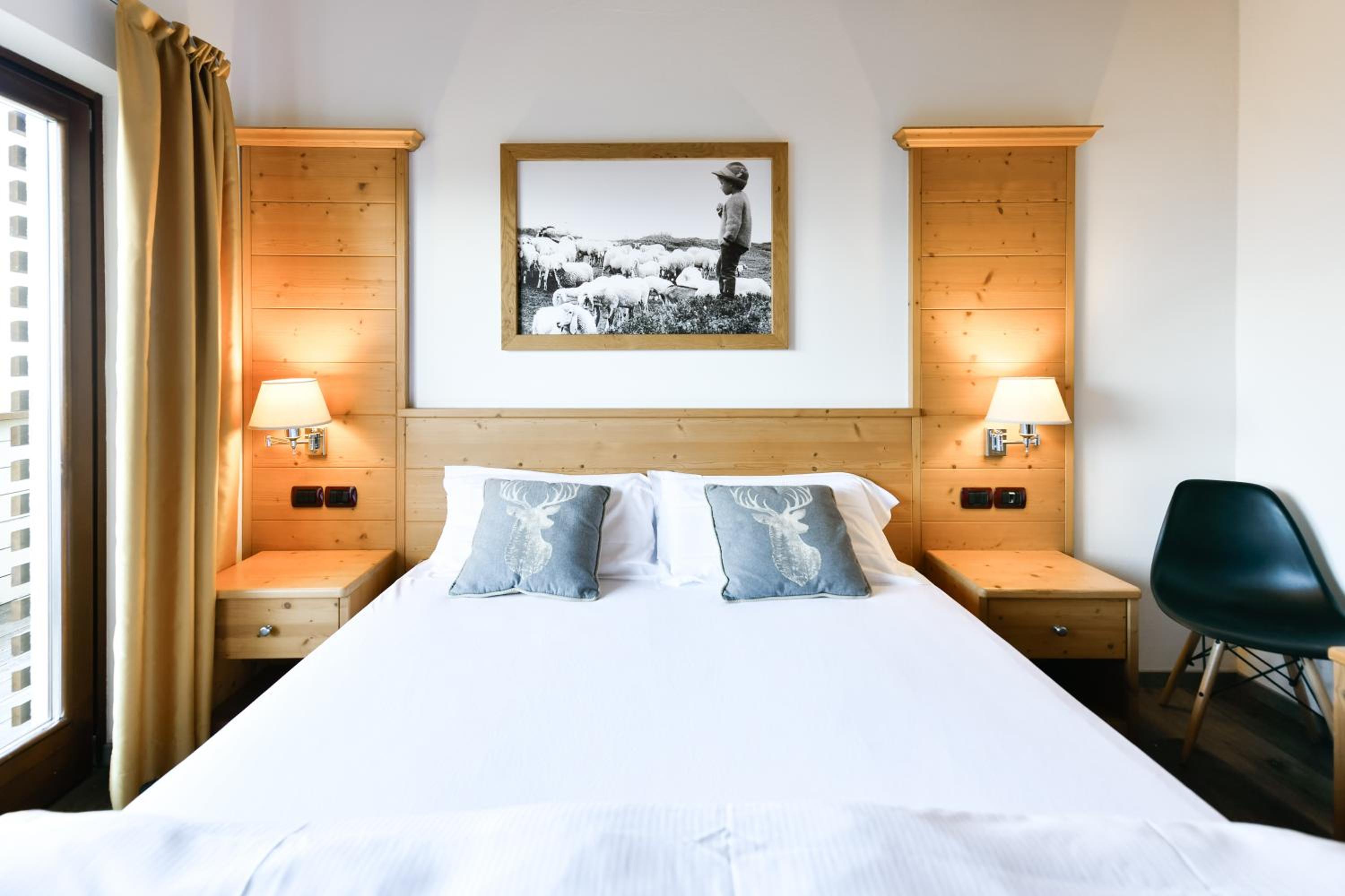 Superior Double or Twin Room photo 3